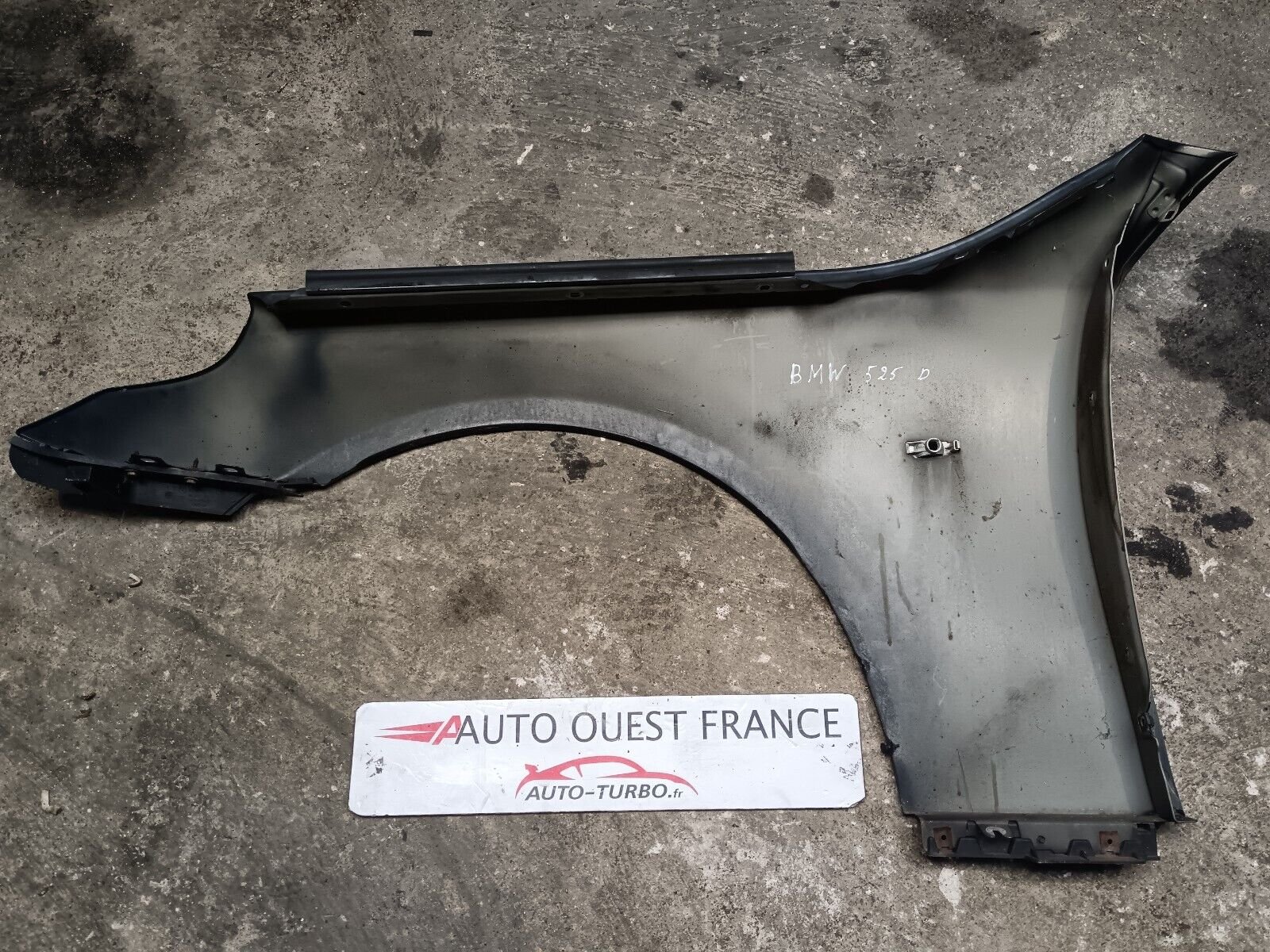 AILE AVANT DROIT BMW 525 E60 REFERENCE: 79678818
