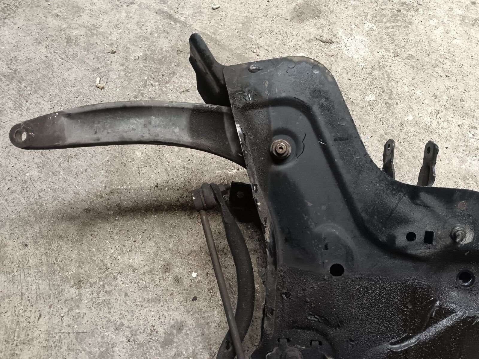 BERCEAU AVANT CITROEN C4