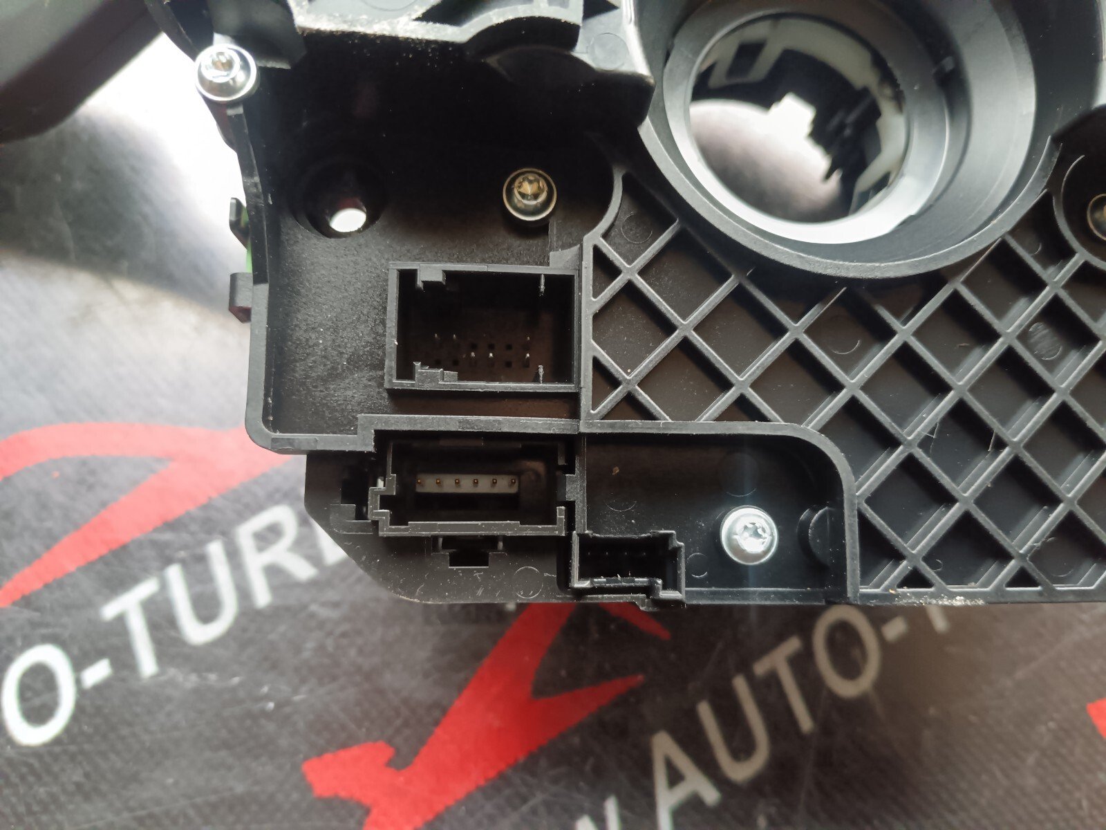 COMMANDE VOLANT BMW 520 F10 REFERENCE: 9245622