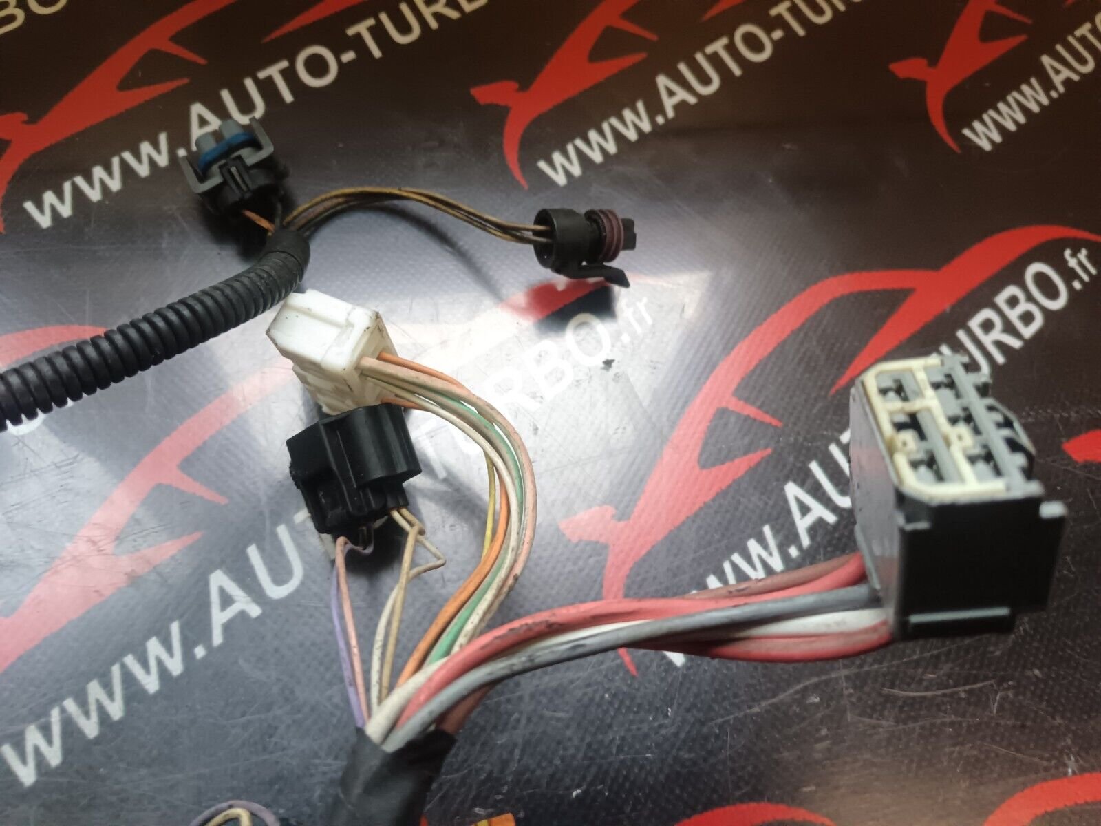 FAISCEAUMOTEUR RENAULT SCENIC 2 1.5DCI  REFERENCE: 8200553456