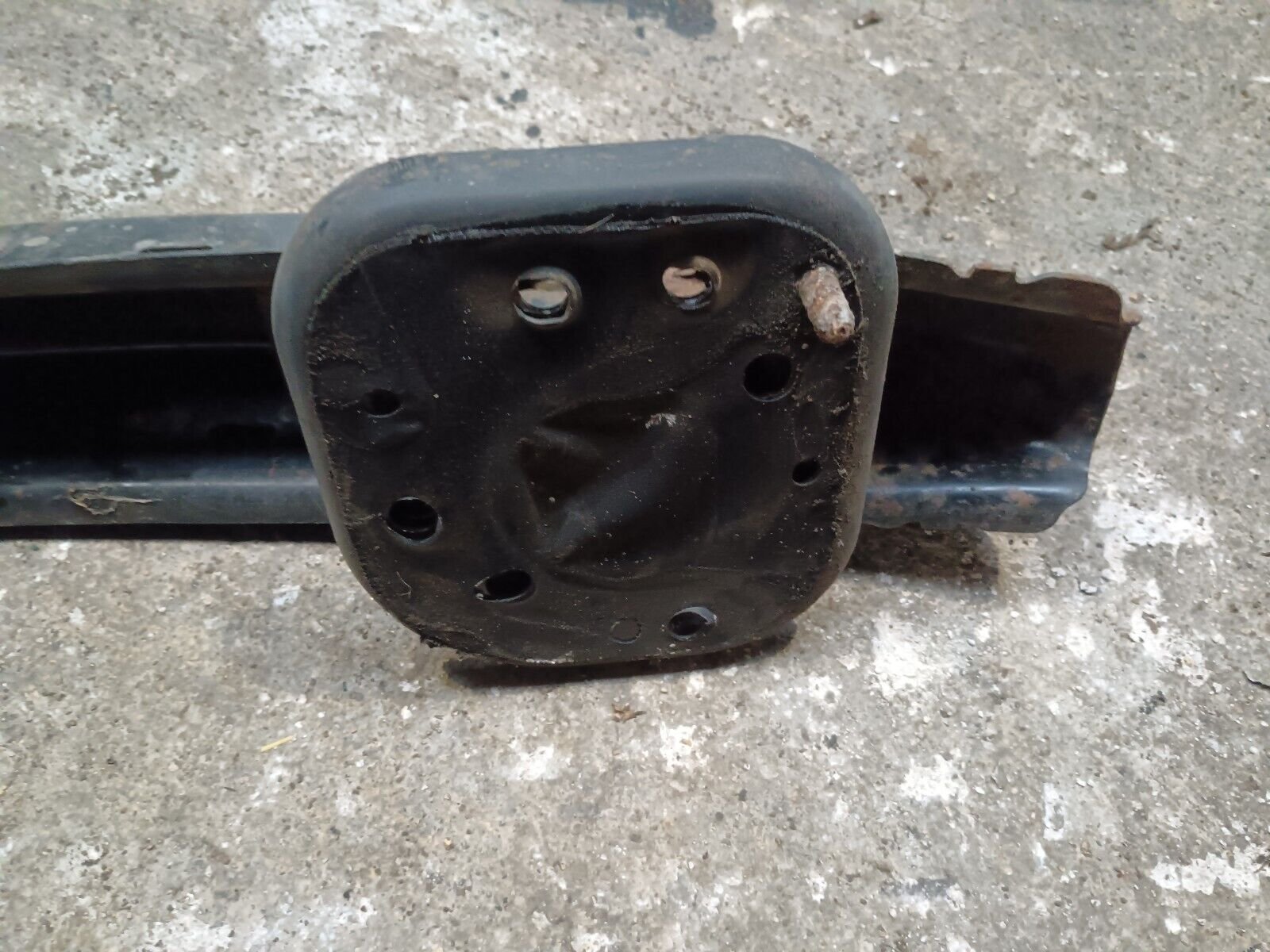 RENFORT PARE CHOC ARRIERE (TRAVERS) PEUGEOT 307CC REFERENCE: 807800