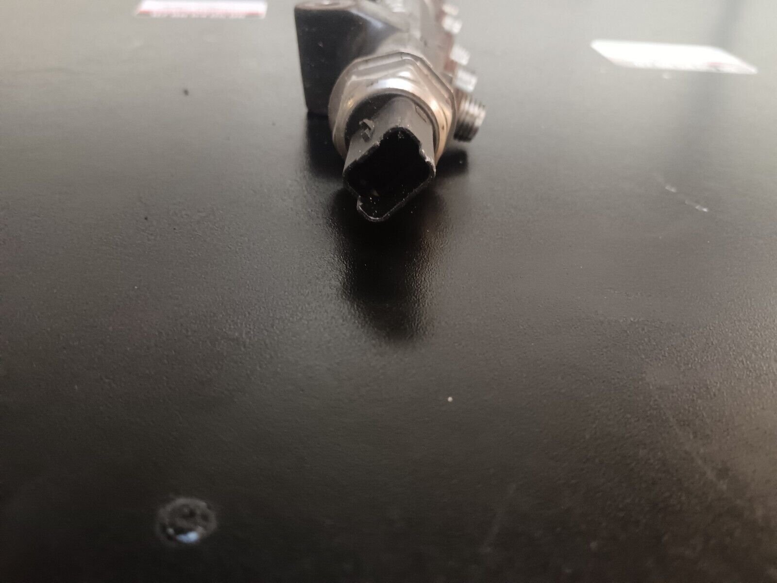 RAMPE INJECTION PSA FORD VOLVO 1.4 1.6 HDI REFERENCE: 9685297580-01