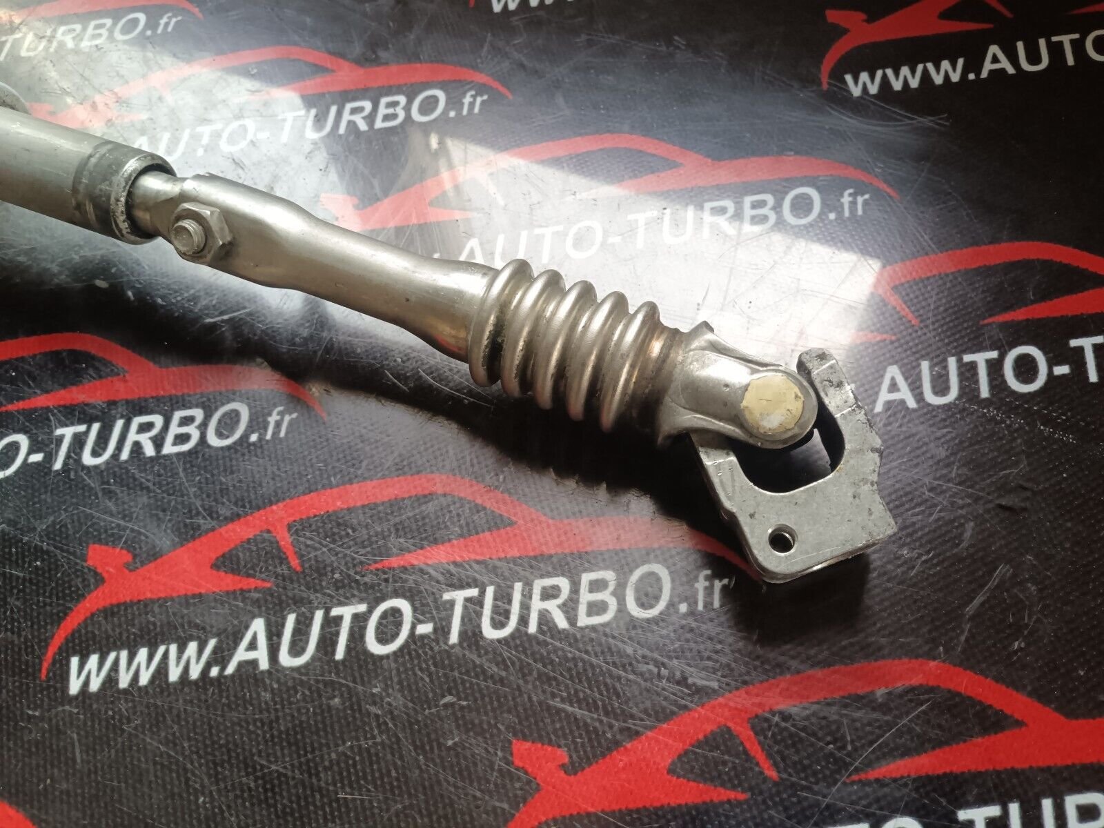 MECHANISME DE COLONNE DE DIRECTION BMW 520 F 10 REFERENCE: 6795345