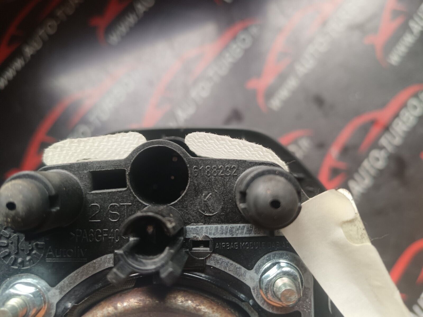 AIRBAG VOLANT PEUGEOT 2008 1.6HDI 110CH  REFERENCE: 98072114