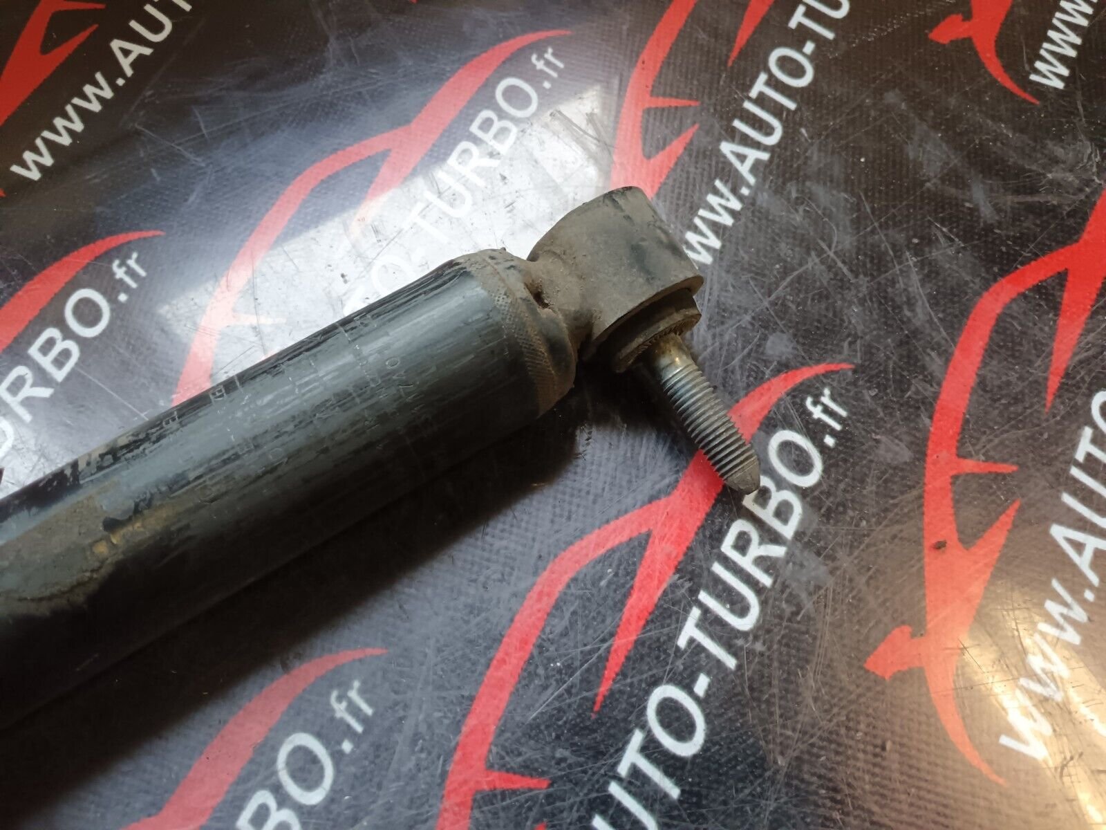 AMORTISSEUR ARRIERE GAUCHE RENAULT MEGANE SCENIC 3 562100018R