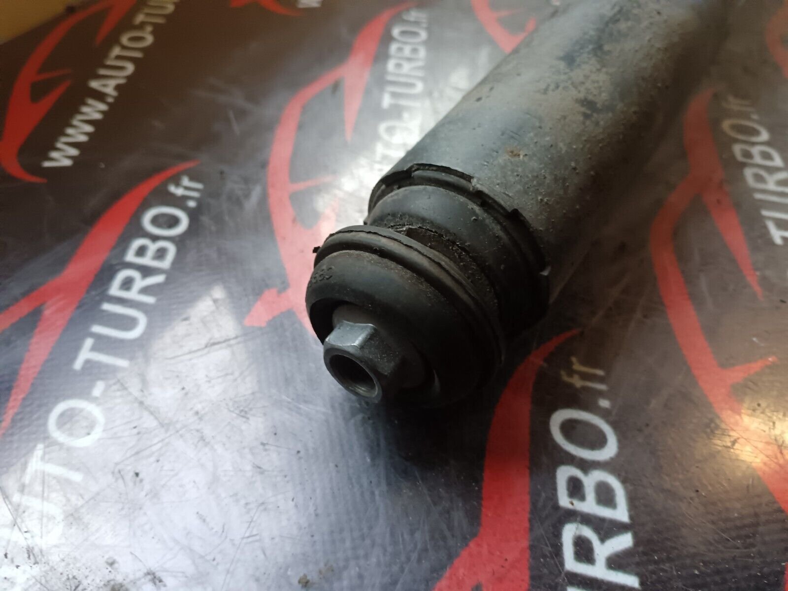 AMORTISSEUR ARRIERE DROITE  PEUGEOT 308 SW PHASE 2 9817349380