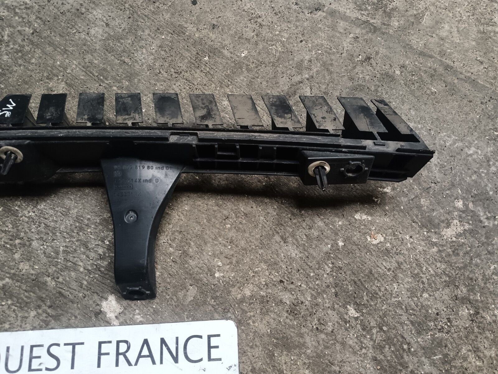 SUPPORT PARE CHOC ARRIERE PEUGEOT 308SW 2 REFERENCE: 9800981980