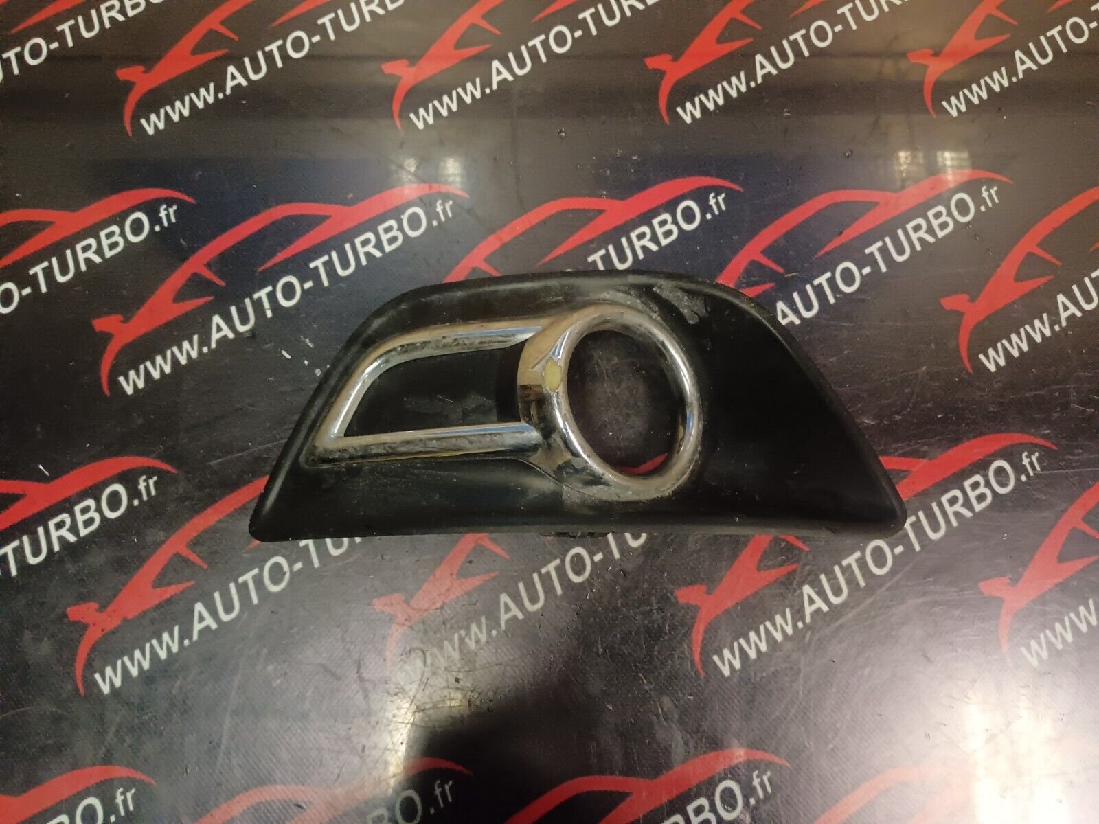 PANNEAU FEU DE BROUILLARD AVANT GAUCHE CITROEN C4 REFERENCE: 9684523677