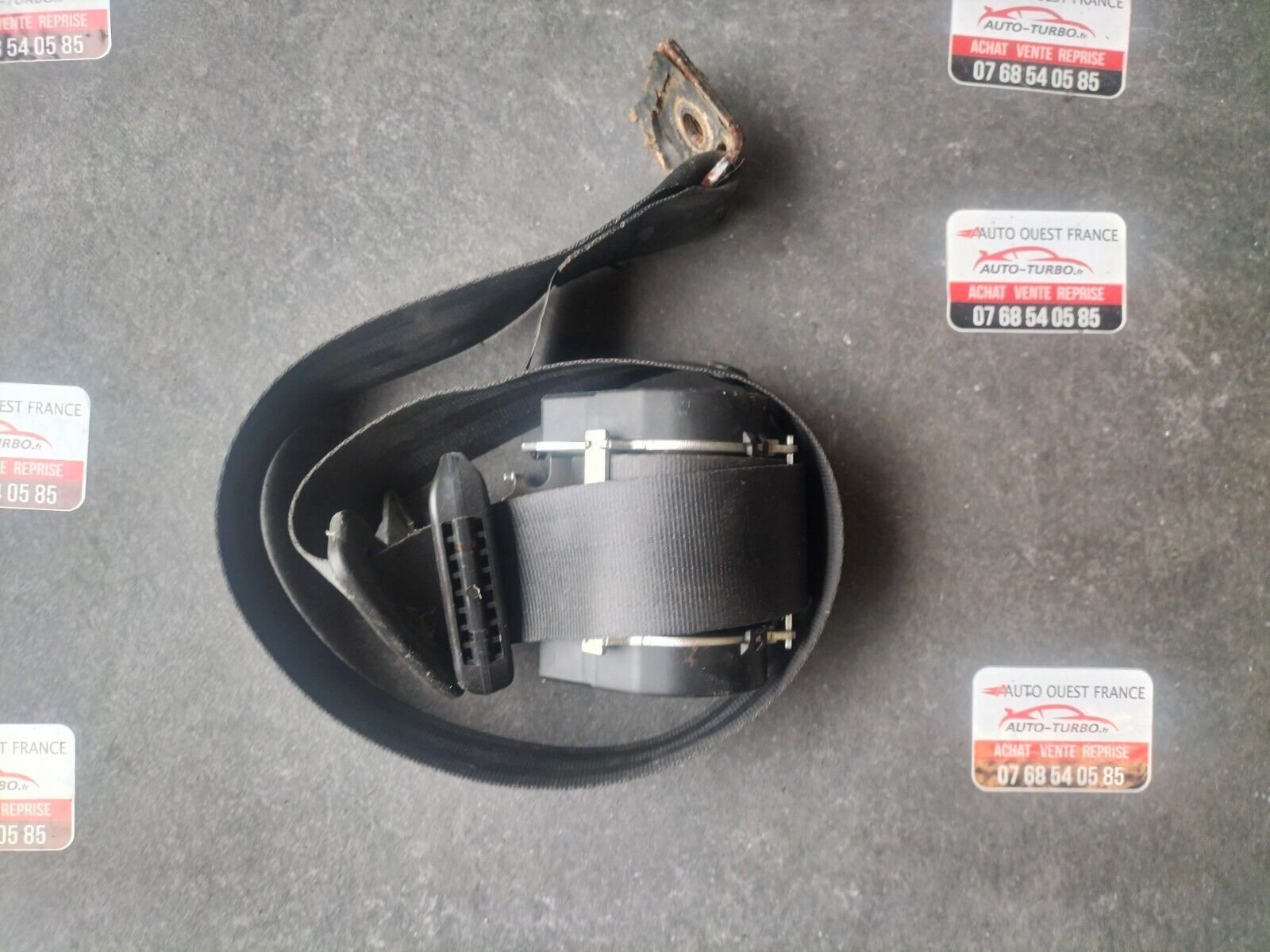CEINTURE DE SECURITE ARRIERE GAUCHE RENAULT SCENIC III 888410017R