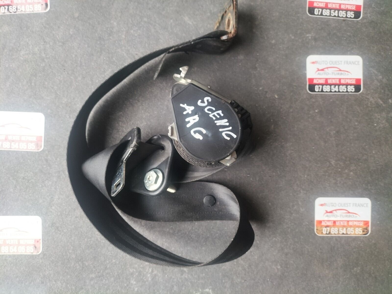 CEINTURE DE SECURITE ARRIERE GAUCHE RENAULT SCENIC III 888410017R