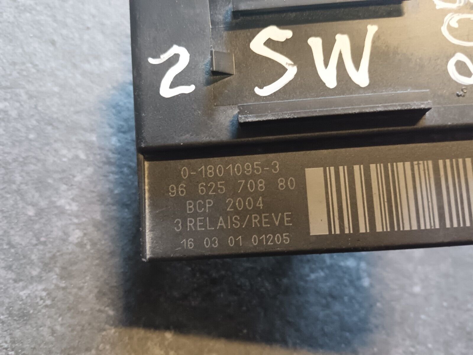 RELAIS DE PRECHAUFFAGE PEUGEOT 308II SW REFERENCE: 9662570880