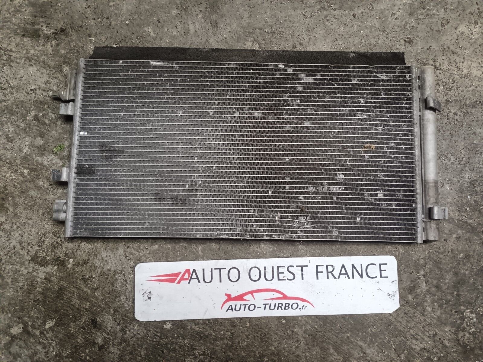 RADIATEUR CLIMATISATION RENAULT SCENIC 3 REFERENCE: 921000294