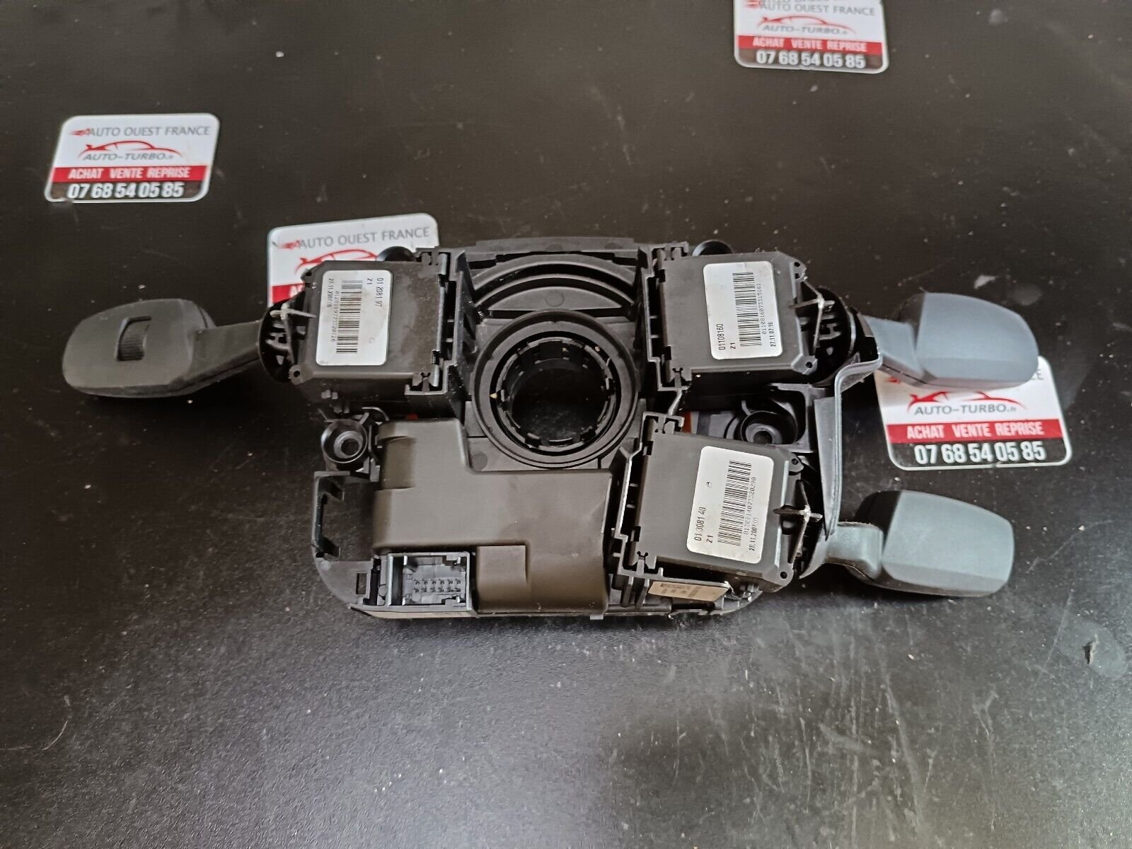 BLOC COMMODO BMW SÉRIE 1 E87.  REFERENCE: 6977310