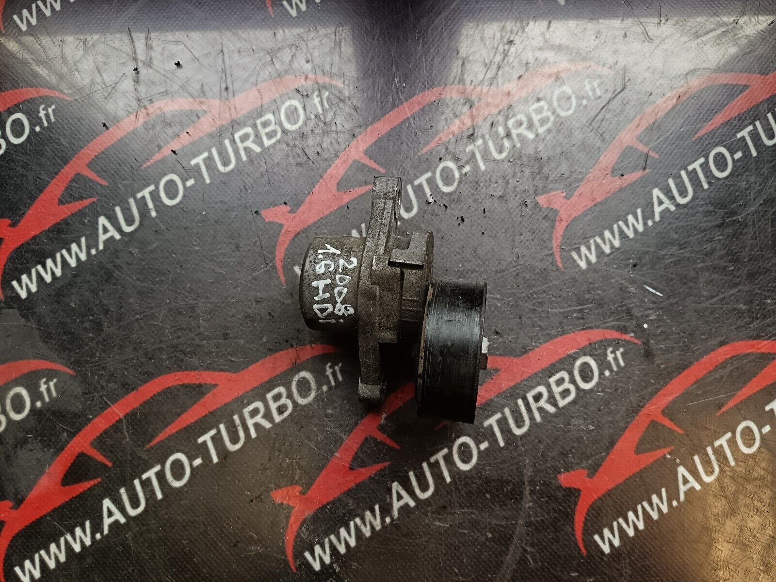 GALET TENDEUR PEUGEOT 2008 1.6HDI 110CH REFERENCE: 9801875280