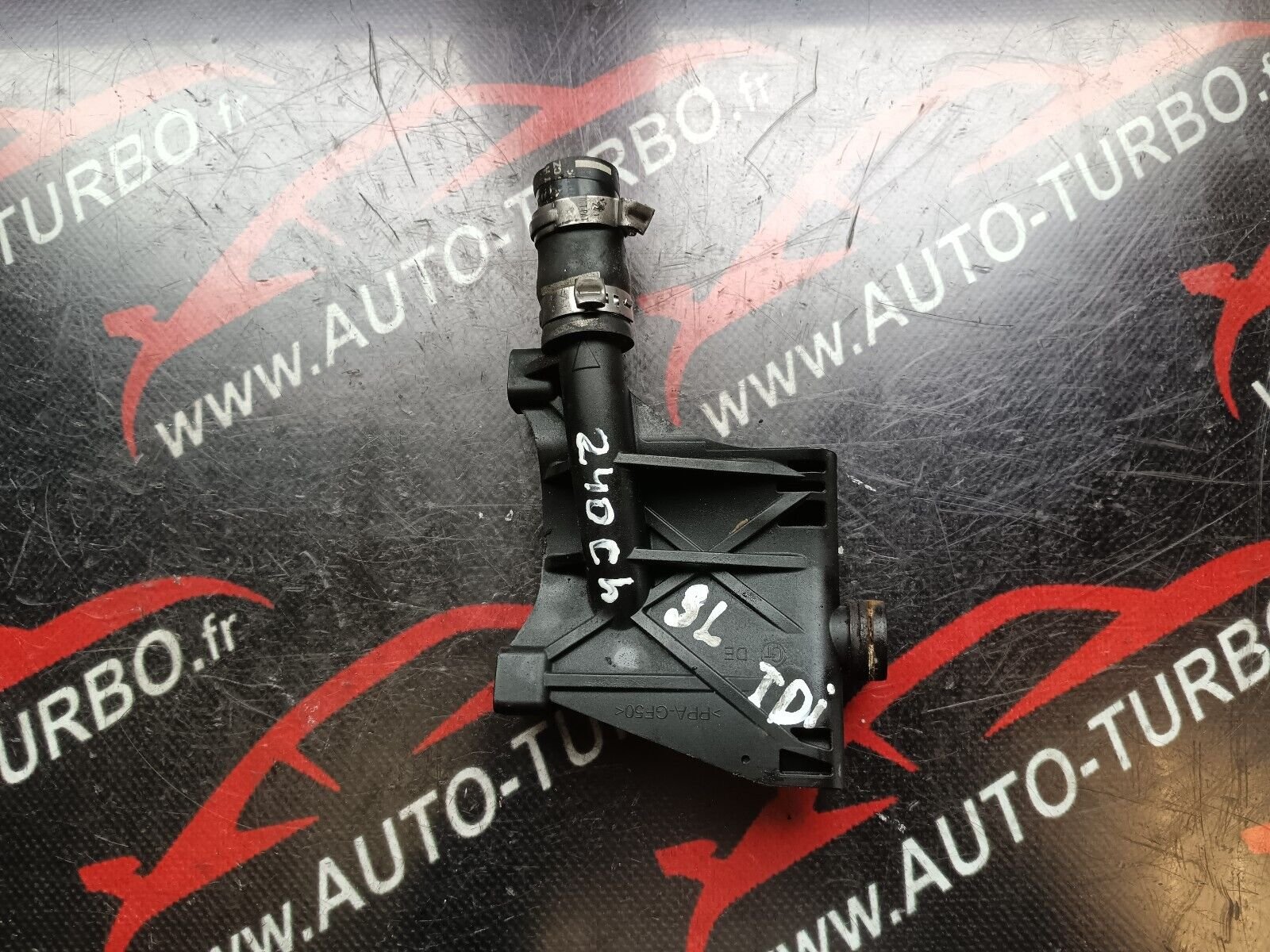 TUYAU DURIT REFROIDISSEMENT AUDI A5 3.0TDI 245CH REFERENCE: 059131425