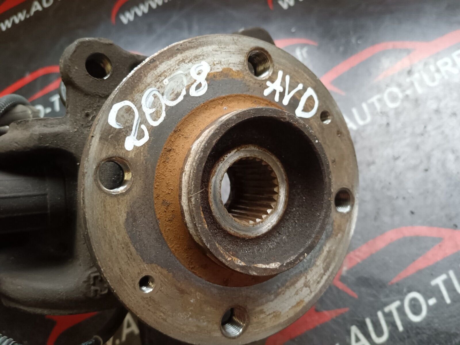 MOYAUX AVANT DROIT PEUGEOT 2008 1.6HDI 90CH