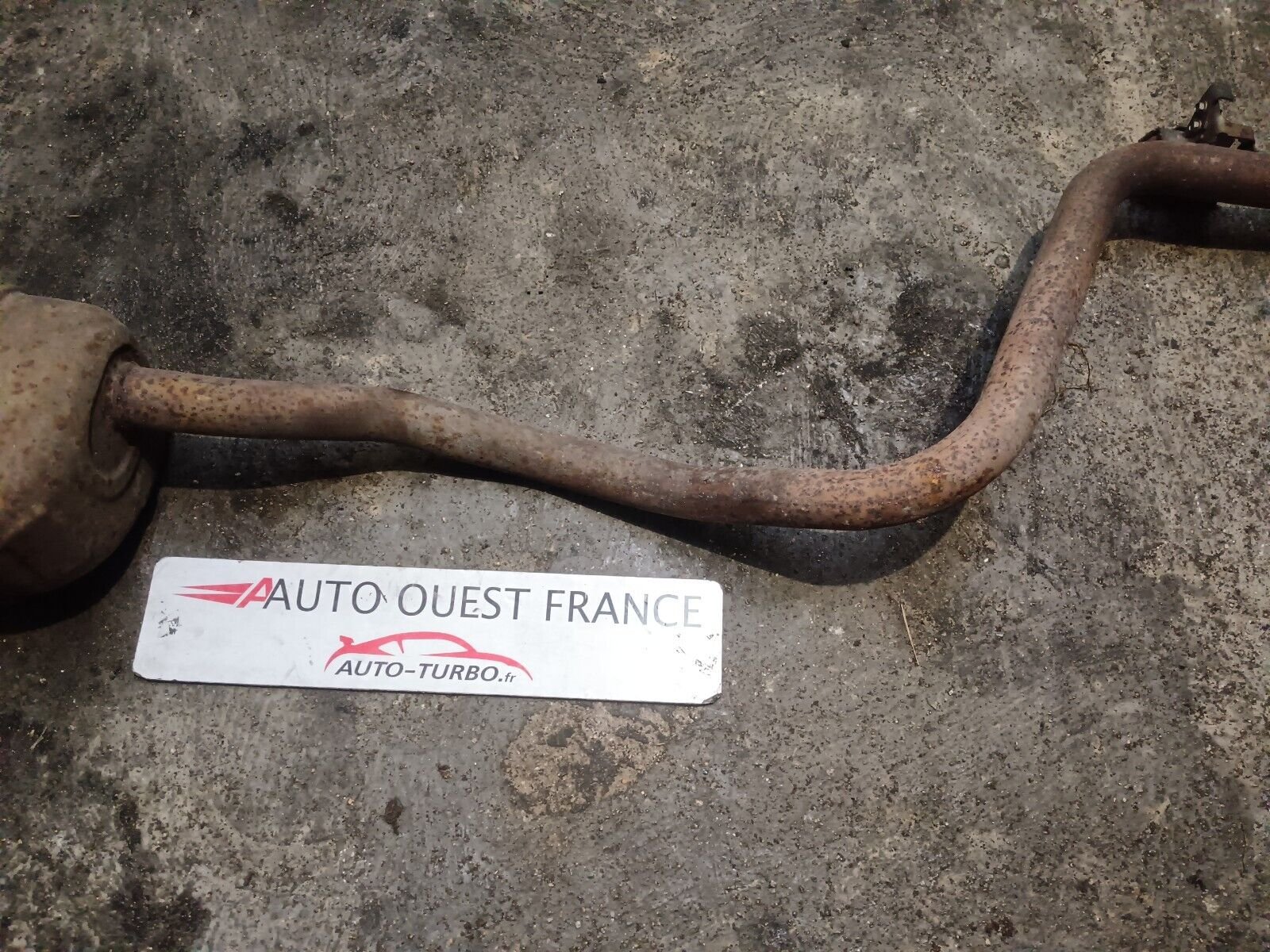 LIGNE D'ECHAPPEMENT INTERMEDIAIRE RENAULT SCENIC 3 REFERENCE: 72298985