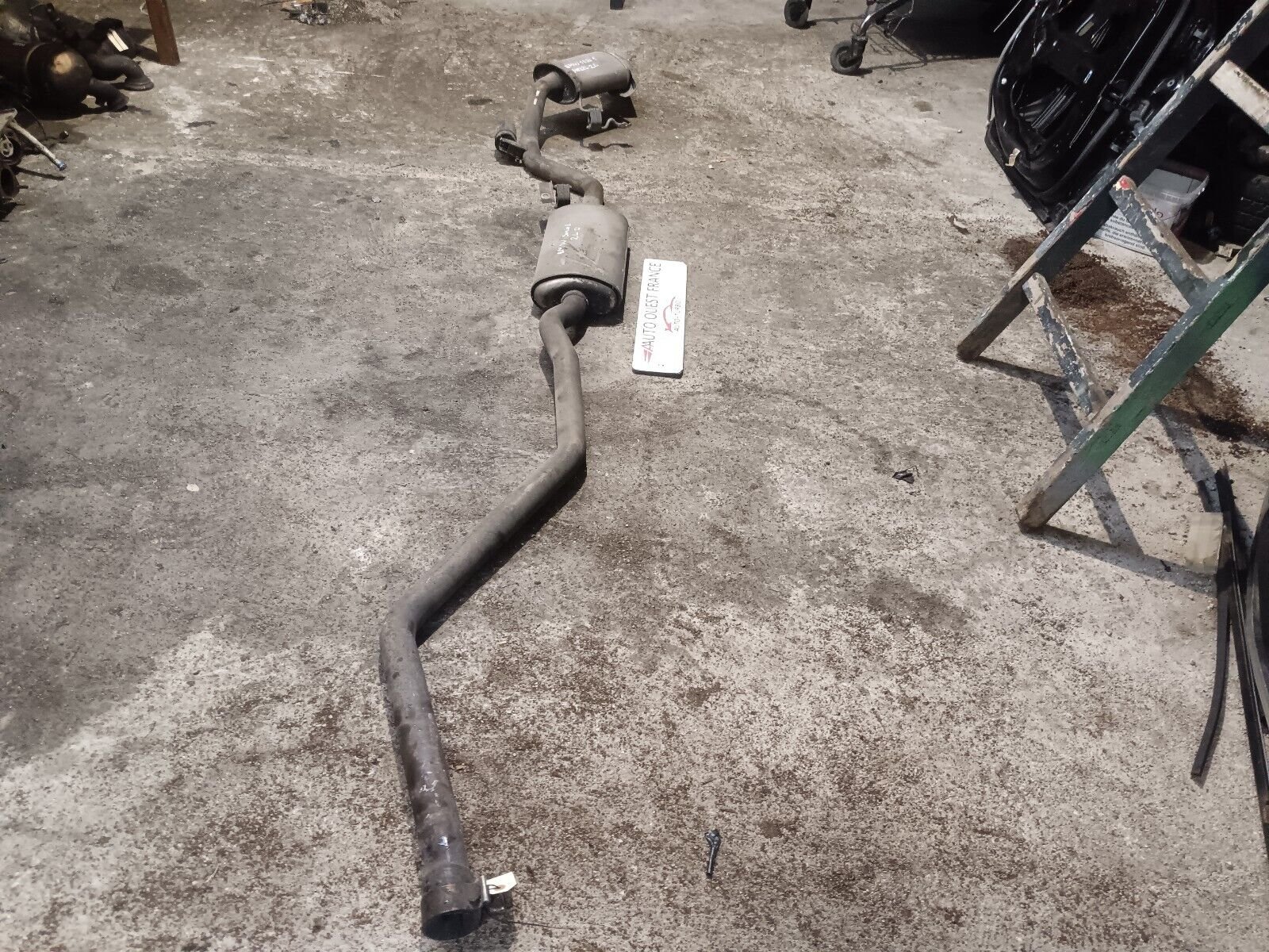 LIGNE D'ECHAPPEMENT  BMW SERIE1 2.0D REFERENCE: 77407165