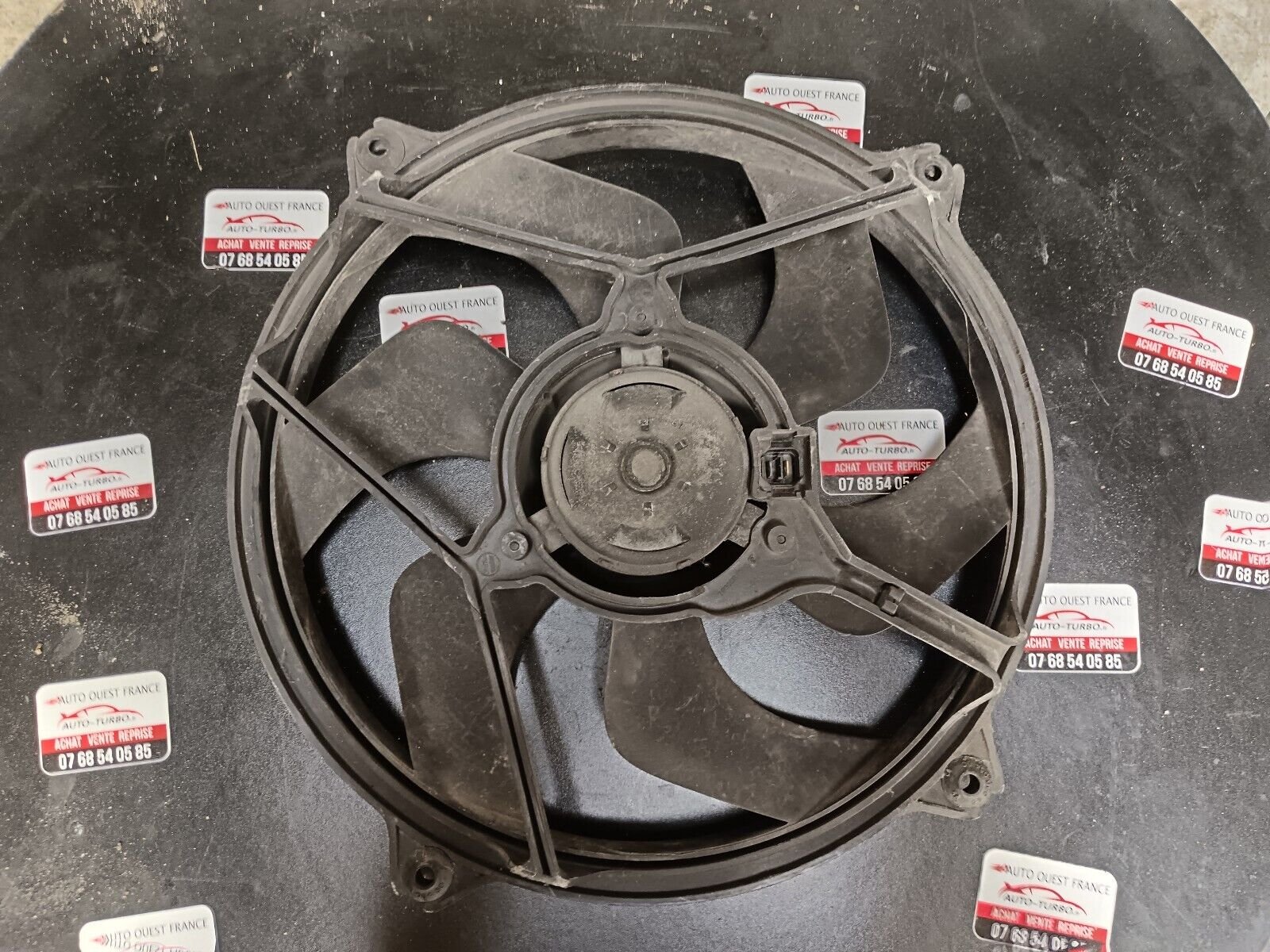 VENTILATEUR MOTEUR PEUGEOT 406 2.0HDI 90CH REFERENCE: 1830884015