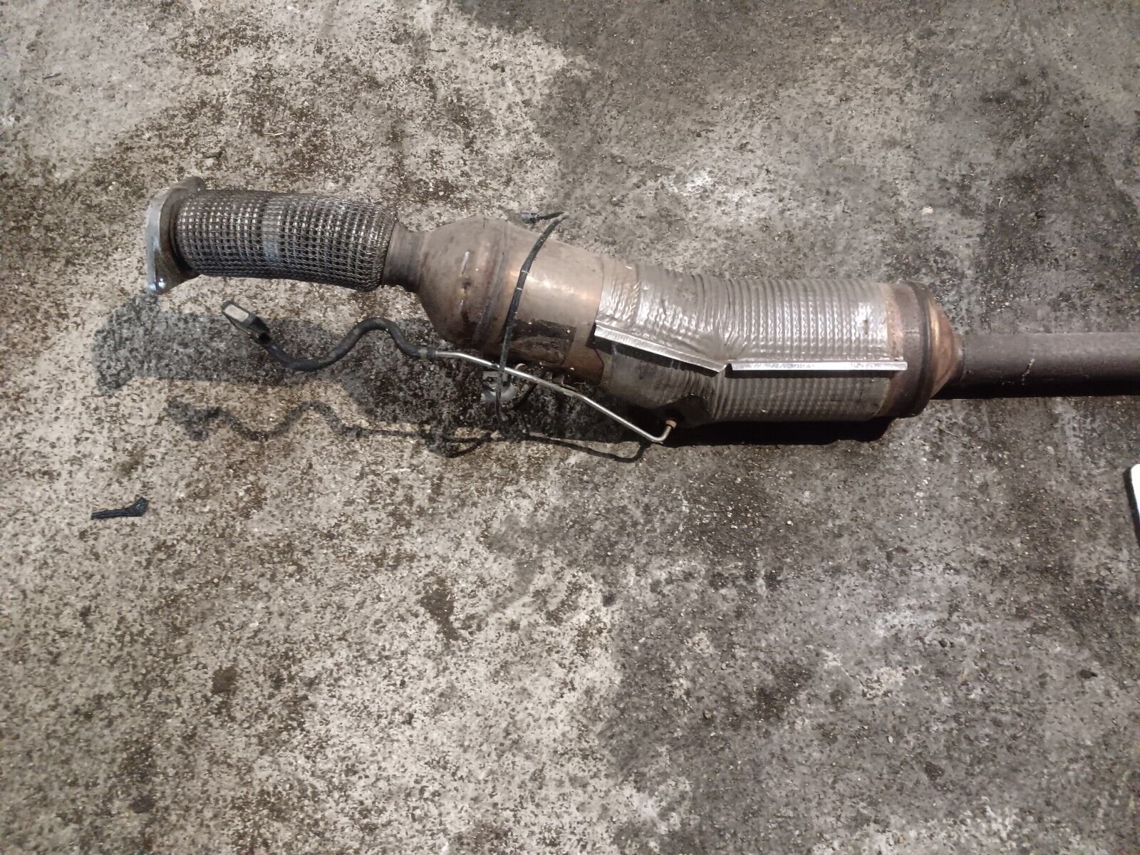 LIGNE D'ECHAPPEMENT RENAULT SCENIC 3 REFERENCE: 32052584