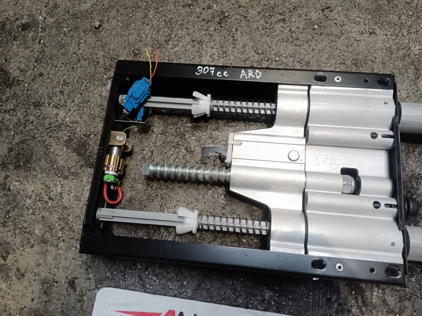 ARCEAU DE SECURITE PEUGEOT 307cc REFERENCE: 9643468680