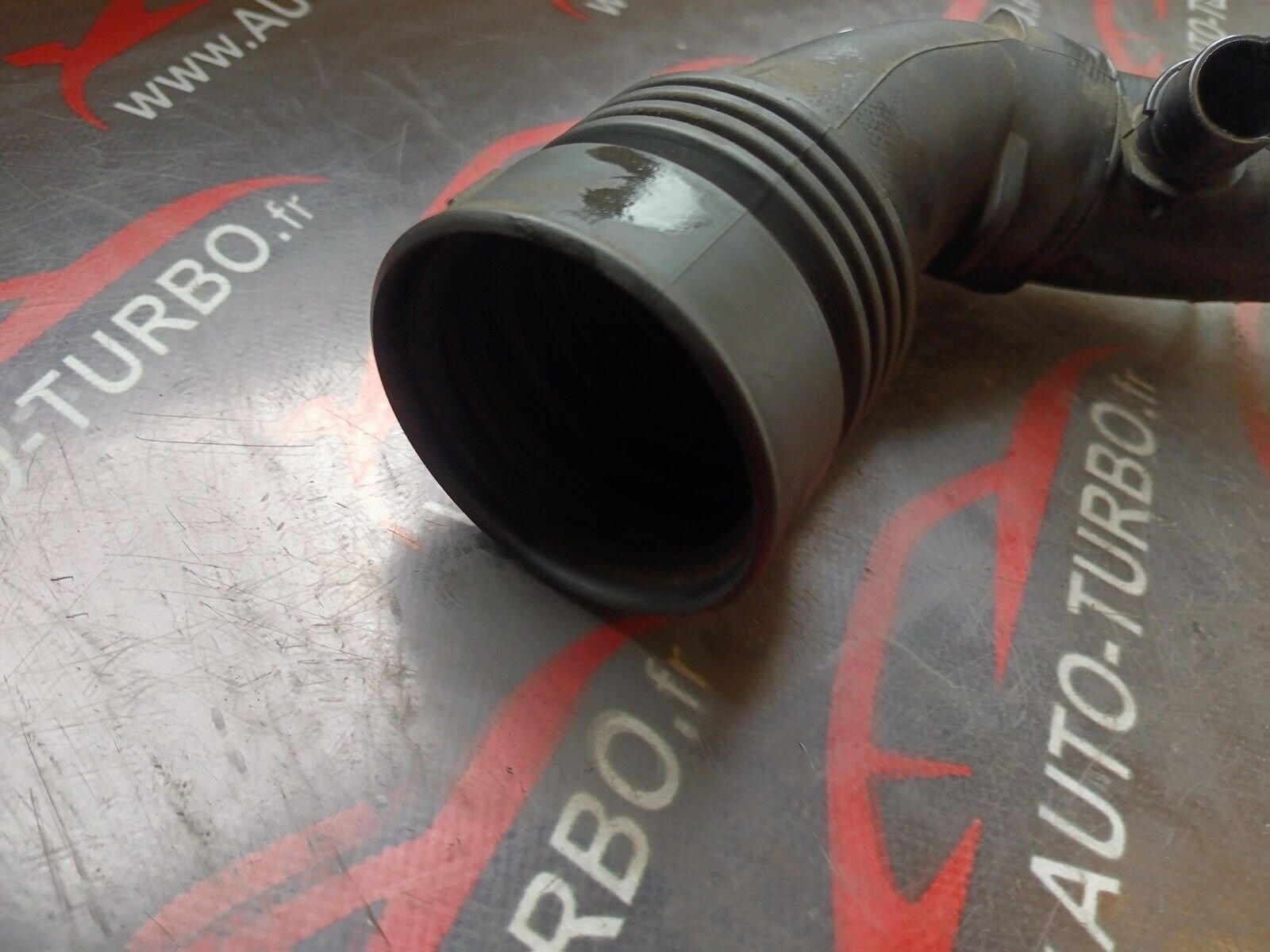 TUBE DURIT TUYAU PEUGEOT 2008 1.6eHDI 96CH REFERENCE: 9684362180