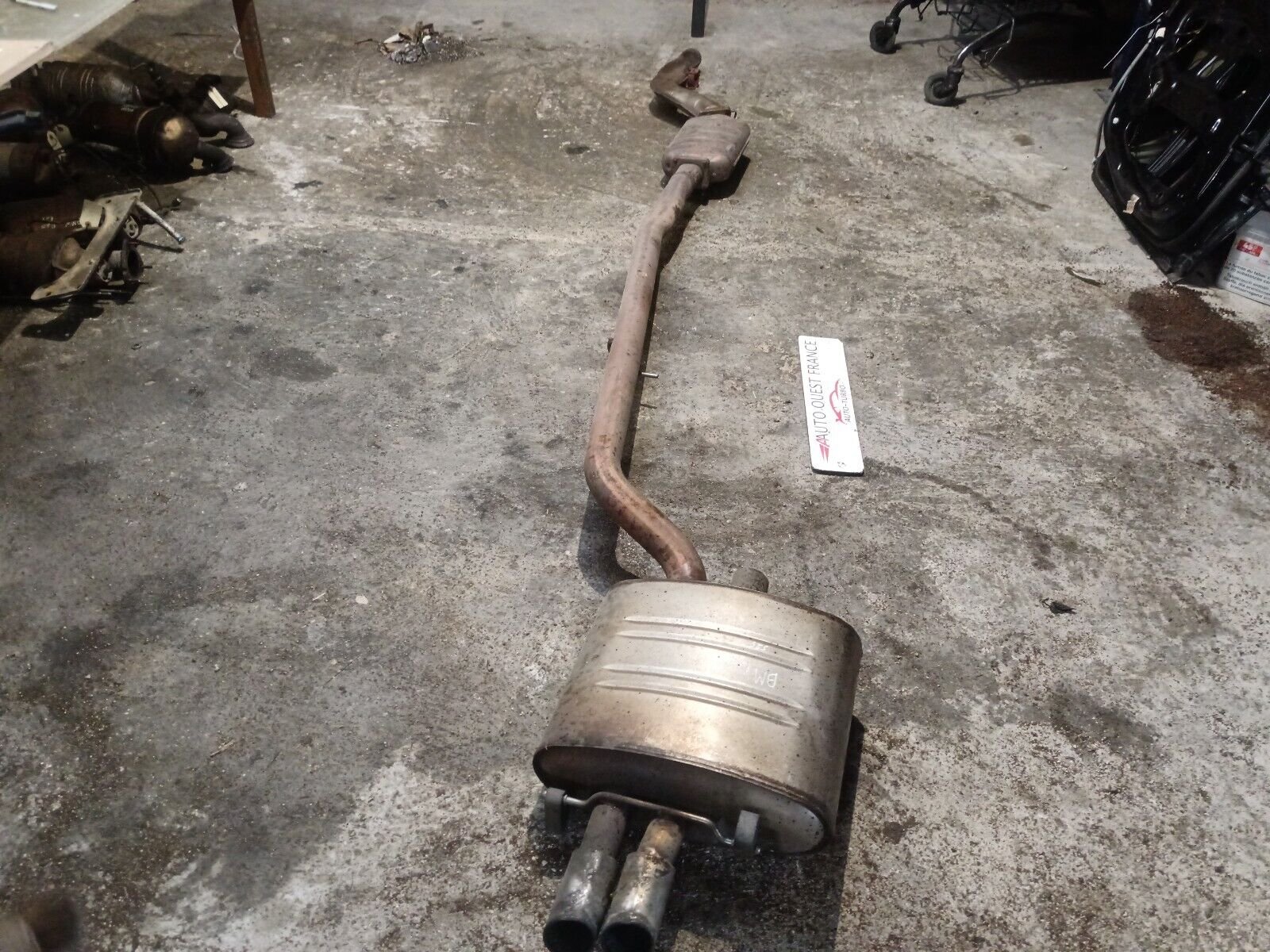 LIGNE D'ECHAPPEMENT BMW 525 E60