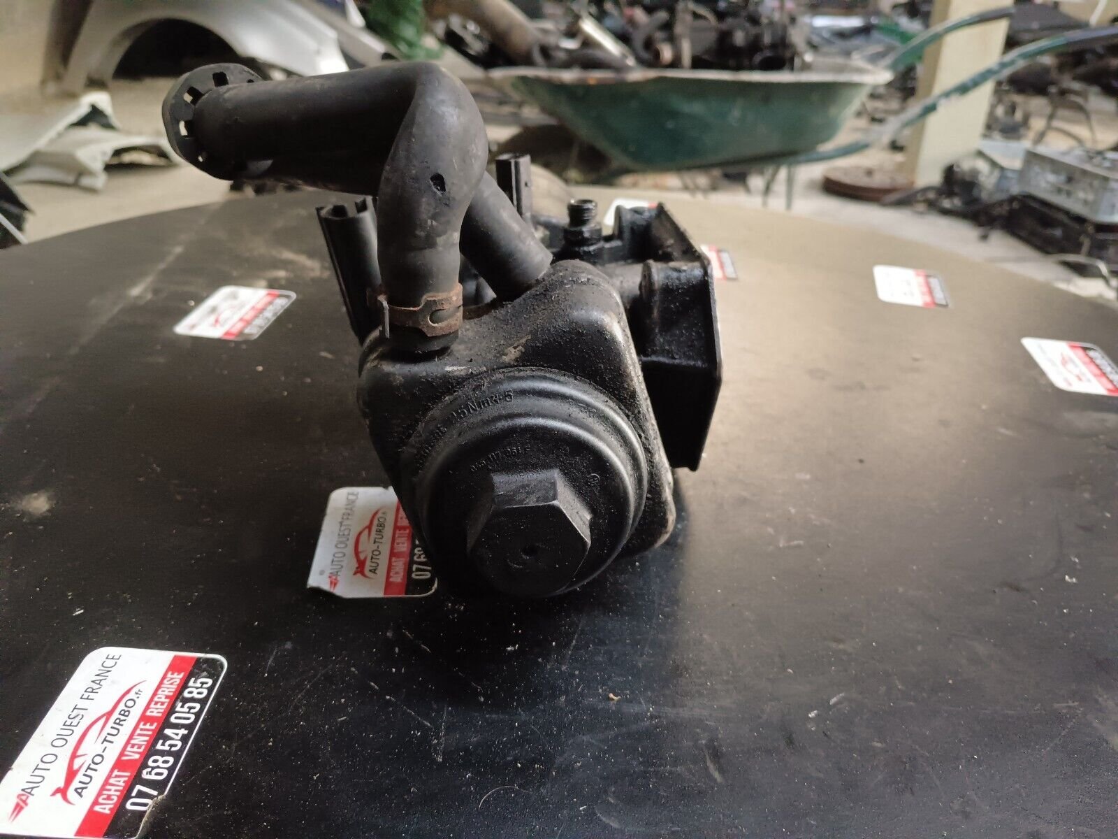 SUPPORT FILTRE HUILE VOLKSWAGEN GOLFV 1.9CDTI REFERENCE: 045115389K