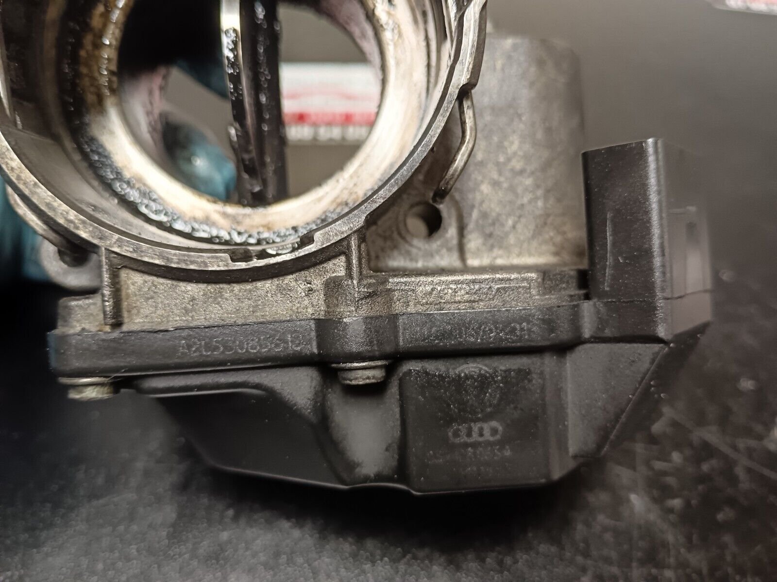 BOITIER DE PAPILLON VOLKSWAGEN GOLF V