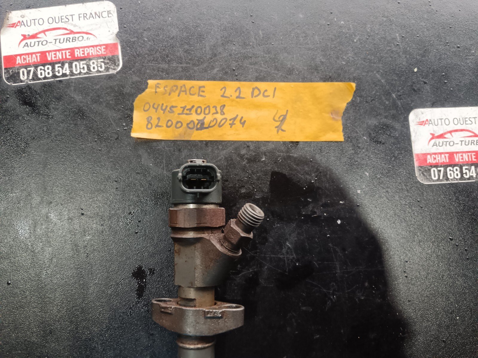 INJECTEUR RENAULT ESPACE 2.2DCI REFERENCE: 0445110038, 8200010074