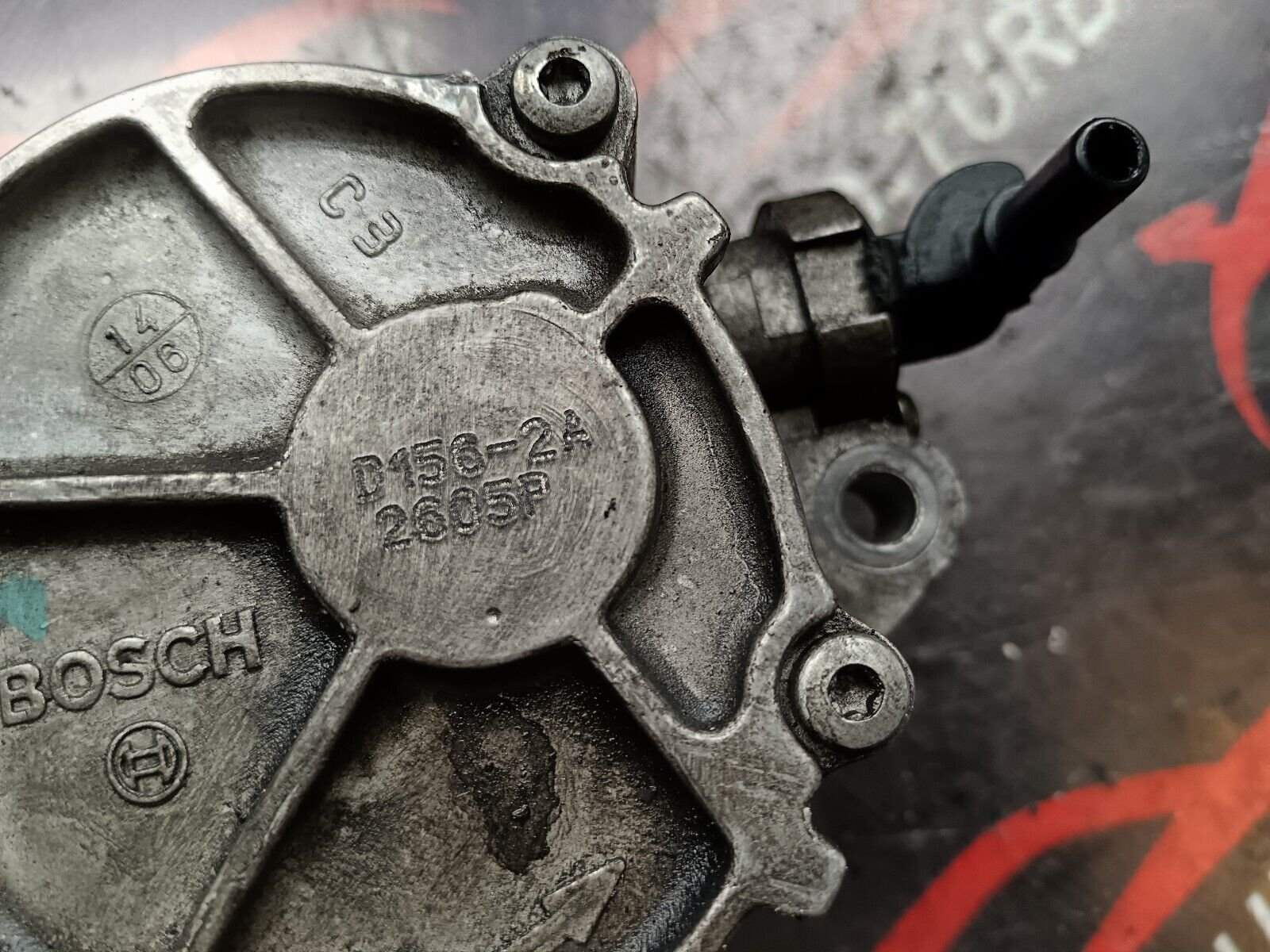 POMPE A VIDE PSA 1.6HDI