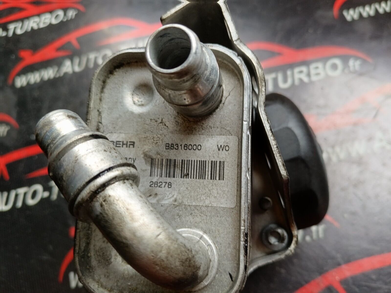 REFROIDISSEUR FILTRE A HUIL BMW SERIE 1 E87 120i REFERENCE: B8316000