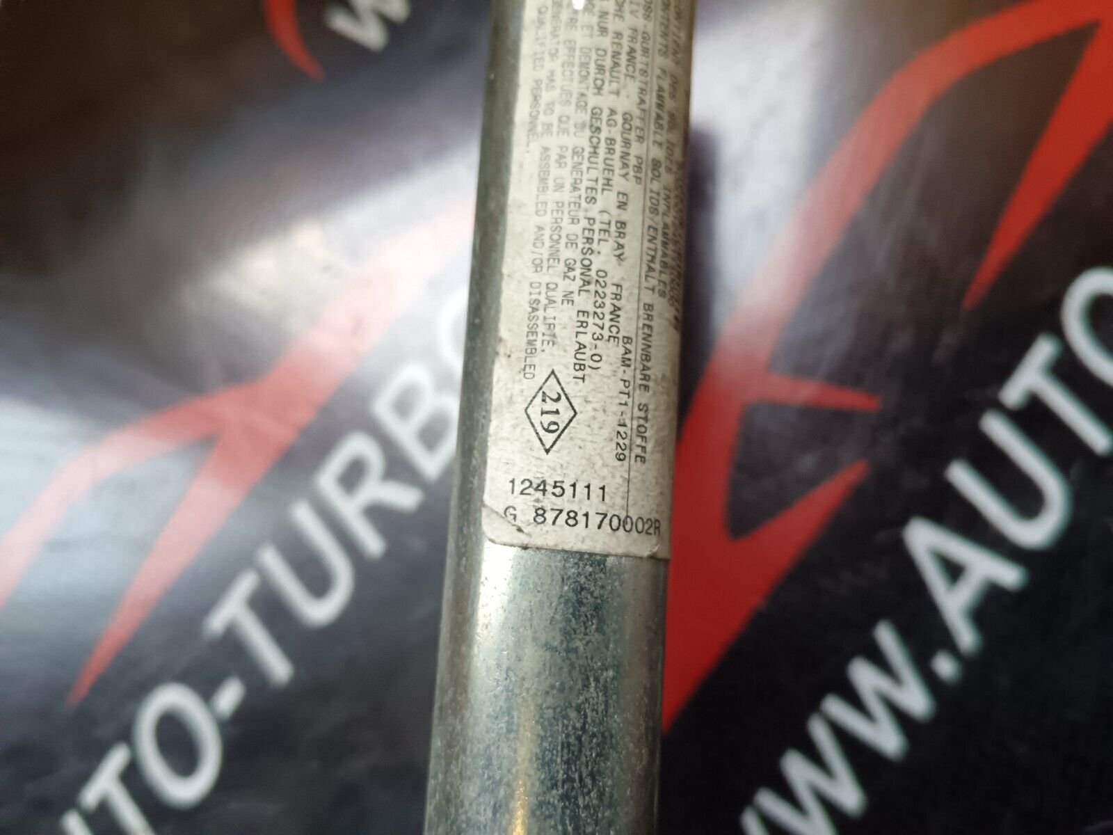 CEINTURE DE SECURIUTE AVANT GAUCHE  RENAULT SCENIC 3 REFERENCE: 5507746