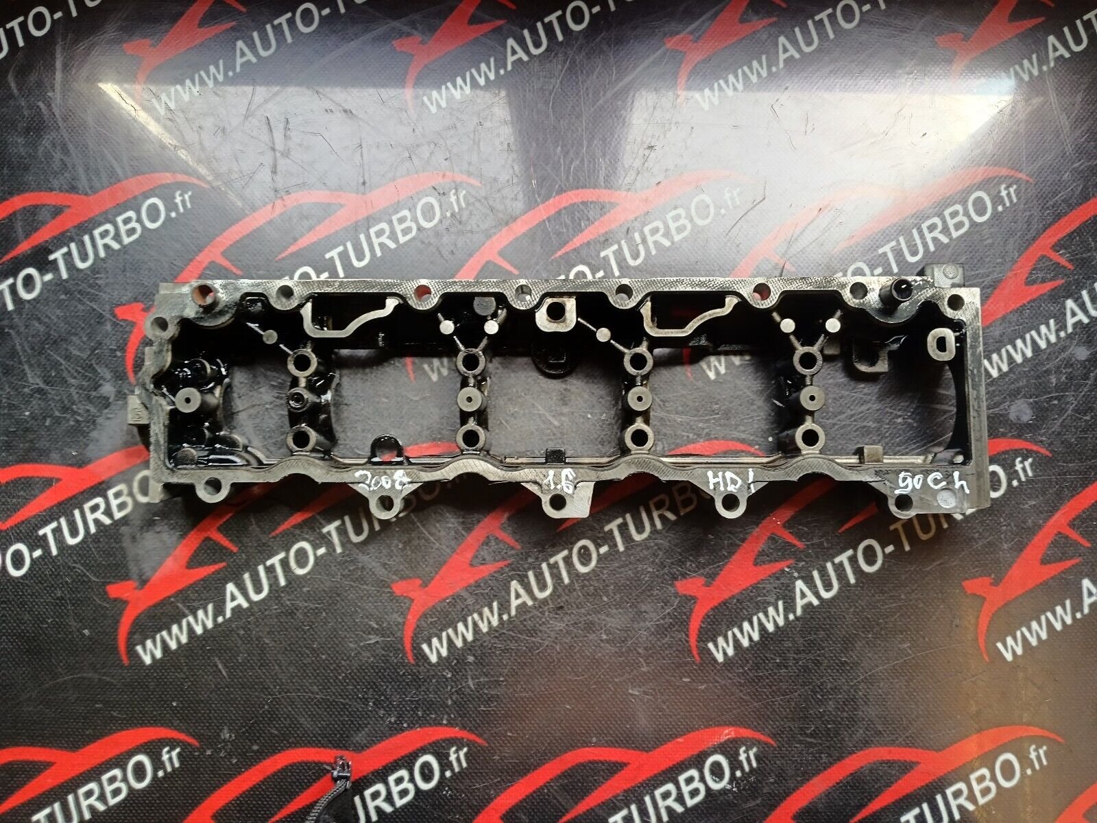 CULASSE PEUGEOT 2008 1.6eHDI 96CH