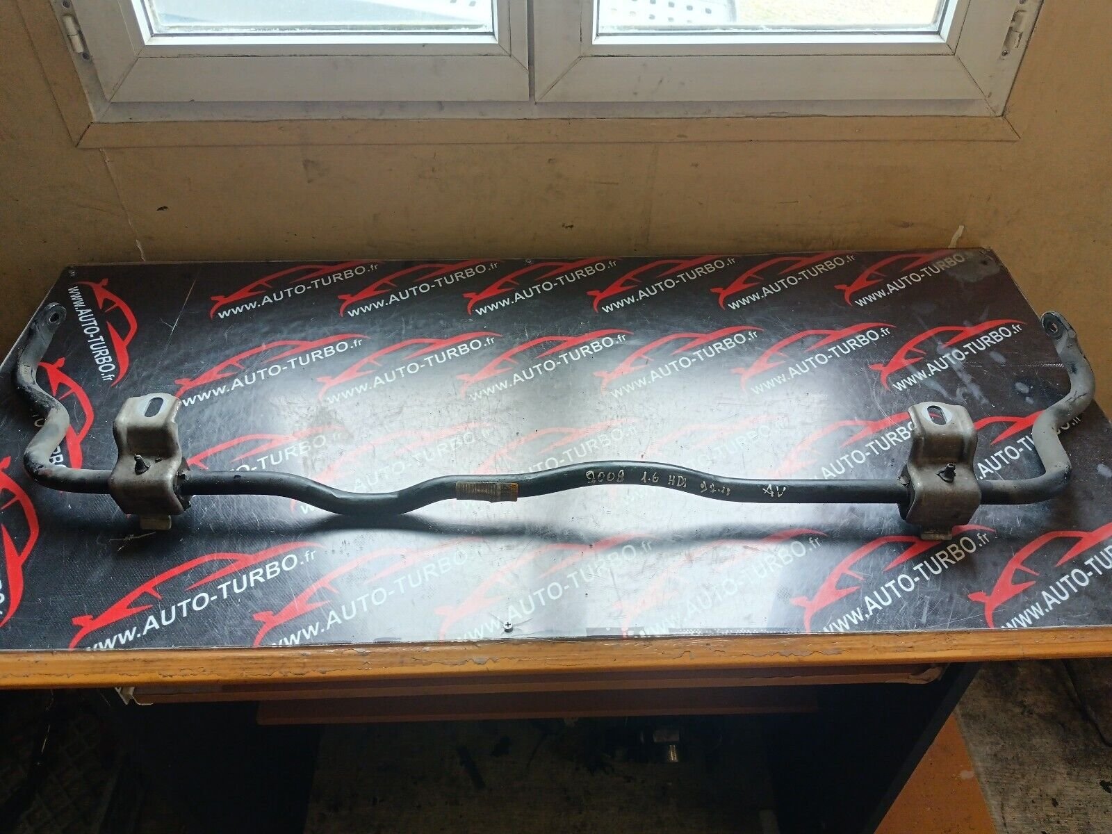 BARRE STABILISATRICE AVANT PEUGEOT 2008 1.6eHDI 96CH REFERENCE: 9674746380