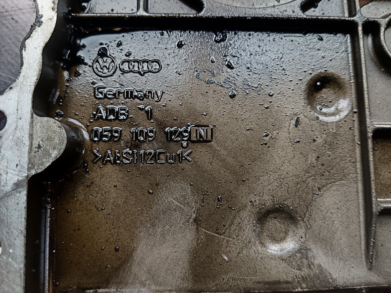 CACHE COUVRE DISTRIBUTION AUDI A5 3.0TDI 245CH REFERENCE: 059109129