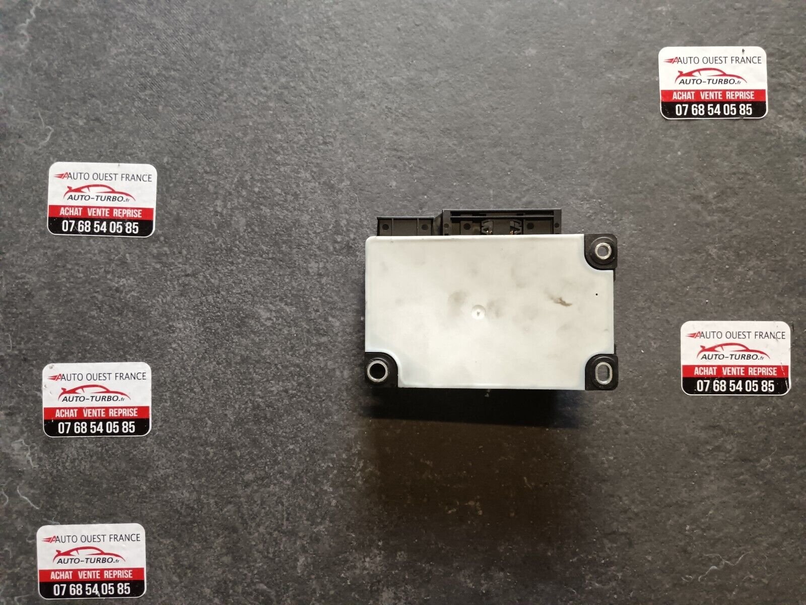 BOITIER AIRBAG RENAULT MEGAN SCENIC 3 REFERENCE: 985100408R