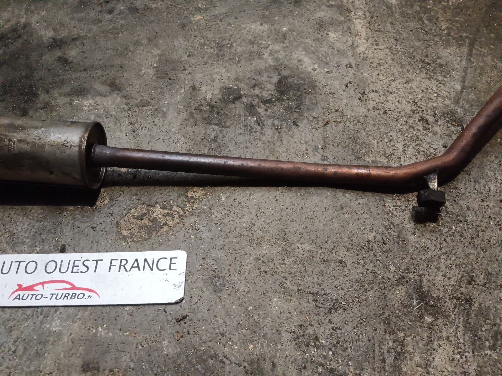 ECHAPPEMENT SILENCIEUX INTERMEDIAIRE CITROEN C4 REFERENCE: 27640599