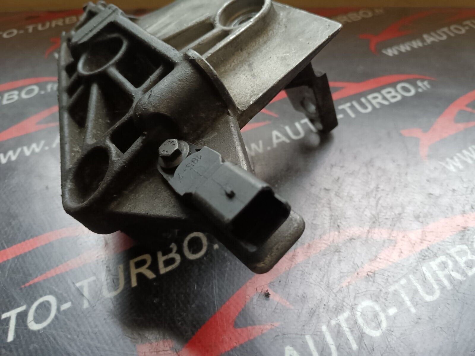 SUPPORT MOTEUR RENAULT 1.5DCI 86CH REFERENCE: 8200408663