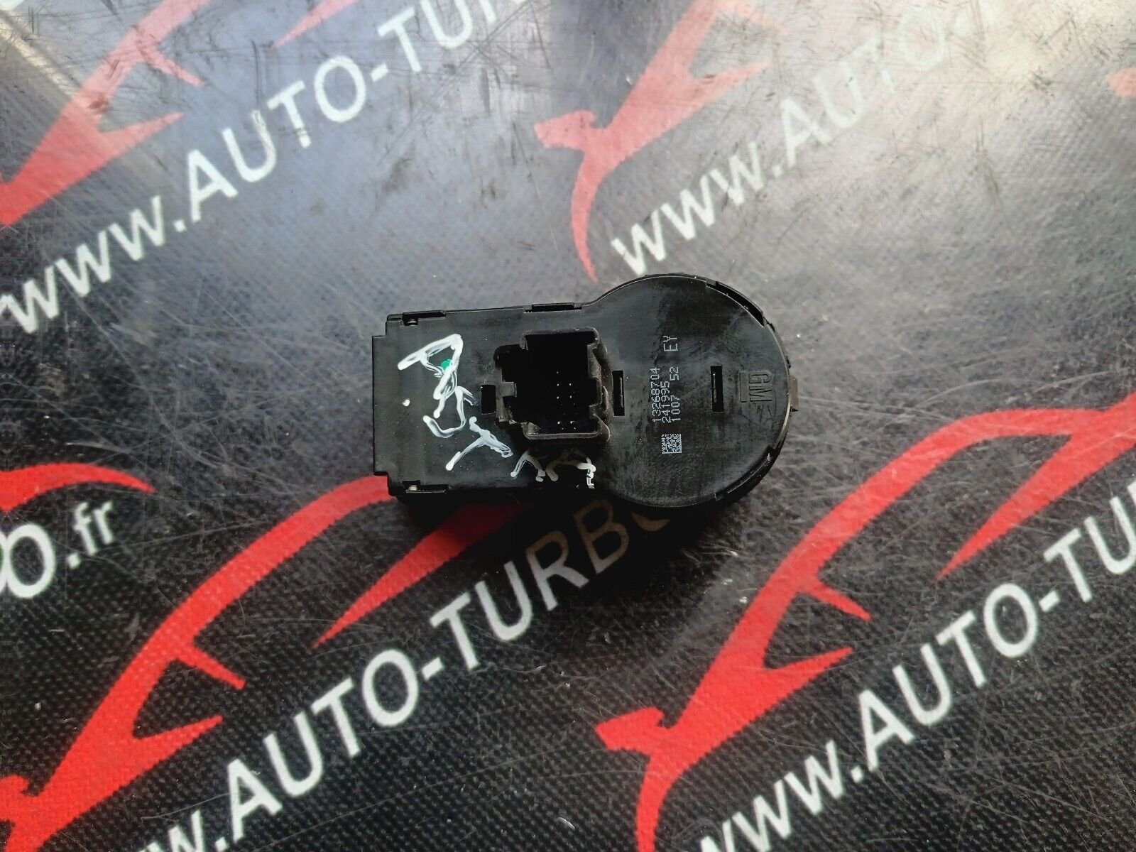 COMMANDE ECLAIRAGE OPEL ASTRA J REFERENCE: 13268704