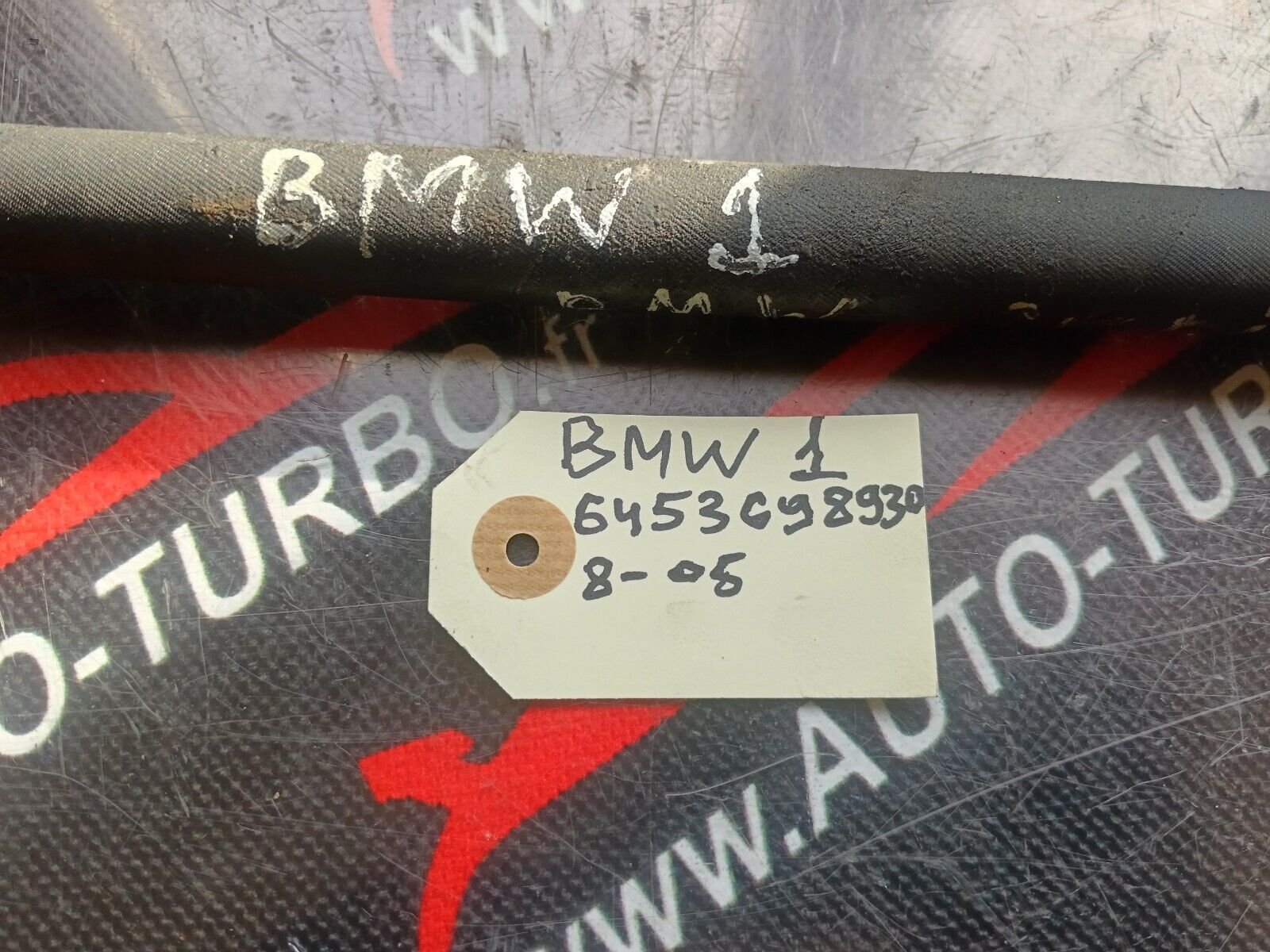 TUYAU DE CLIMATISATION BMW SERIE 1 REFERENCE: 64536989308