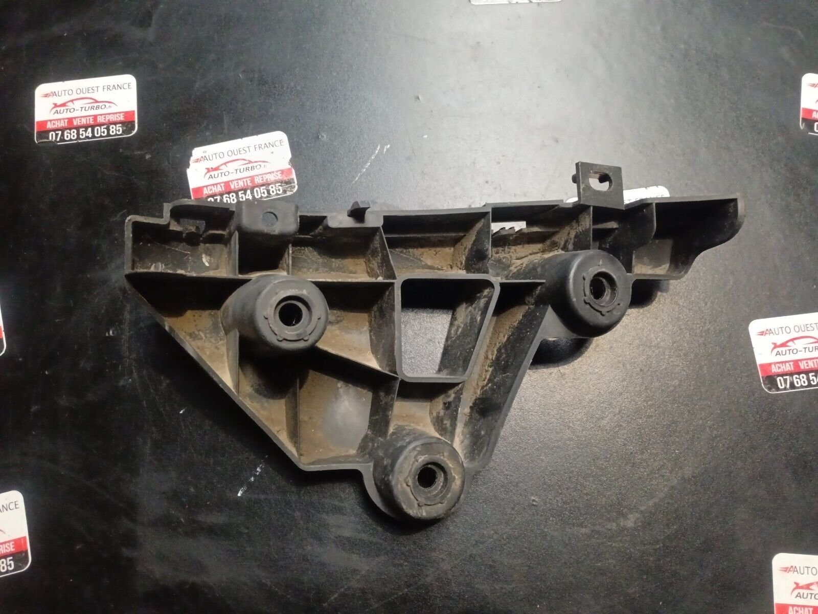 SUPPORT PARE CHOC ARRIERE GAUCHE PEUGEOT 308SW 2 REFERENCE: 9800920280