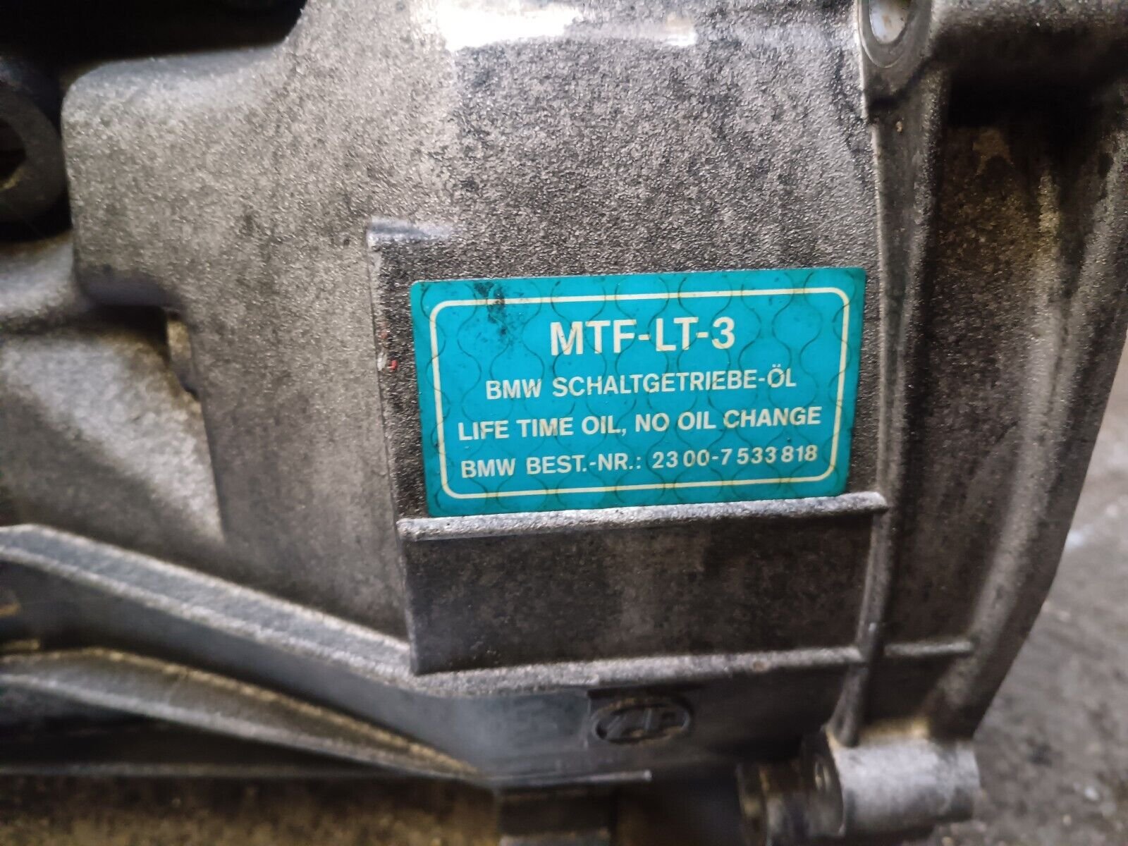 BOITE DE VITESSES BMW SERIE 1 2.0D REFERENCE: 1069301097