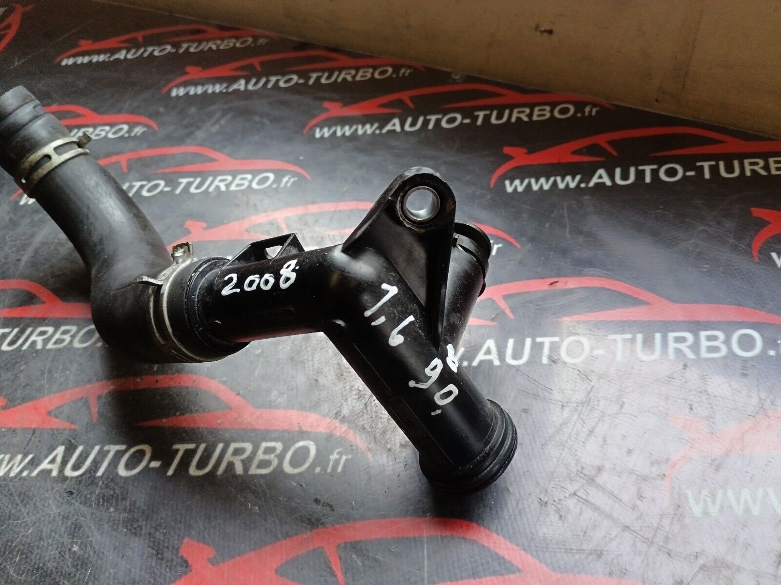 TUYAU DURIT EAU PEUGEOT 2008 1.6eHDI 96CH REFERENCE: 9671124980