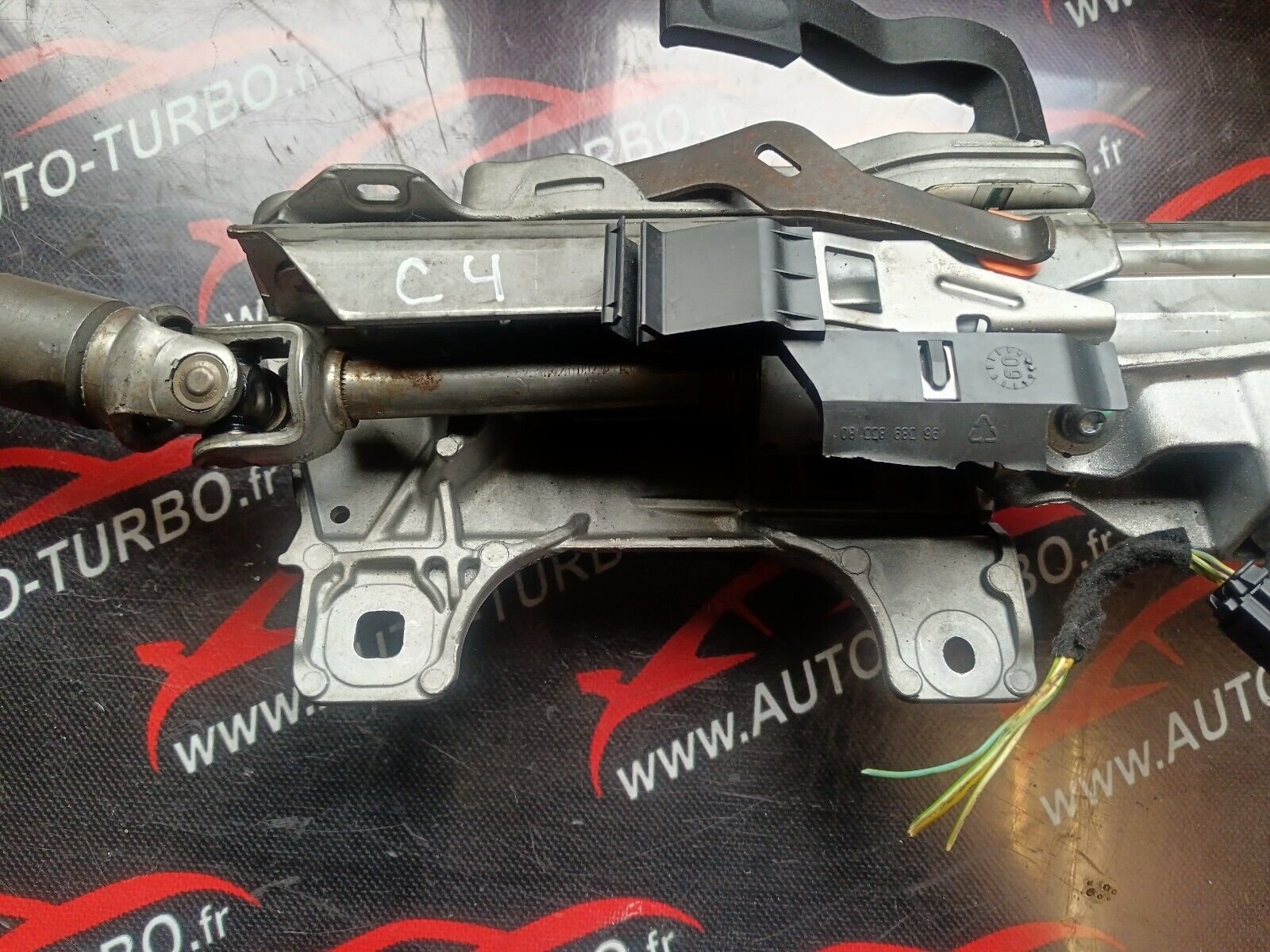 COLONNE DE DIRECTION CITROEN C4 REFERENCE: 9688683977