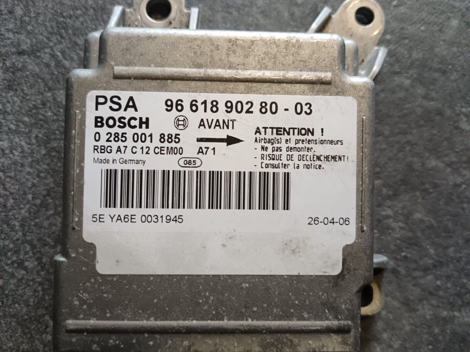 BOITIER CALCULATEUR AIRBAG PSA PEUGEOT 207 REFERENCE: 9661890280