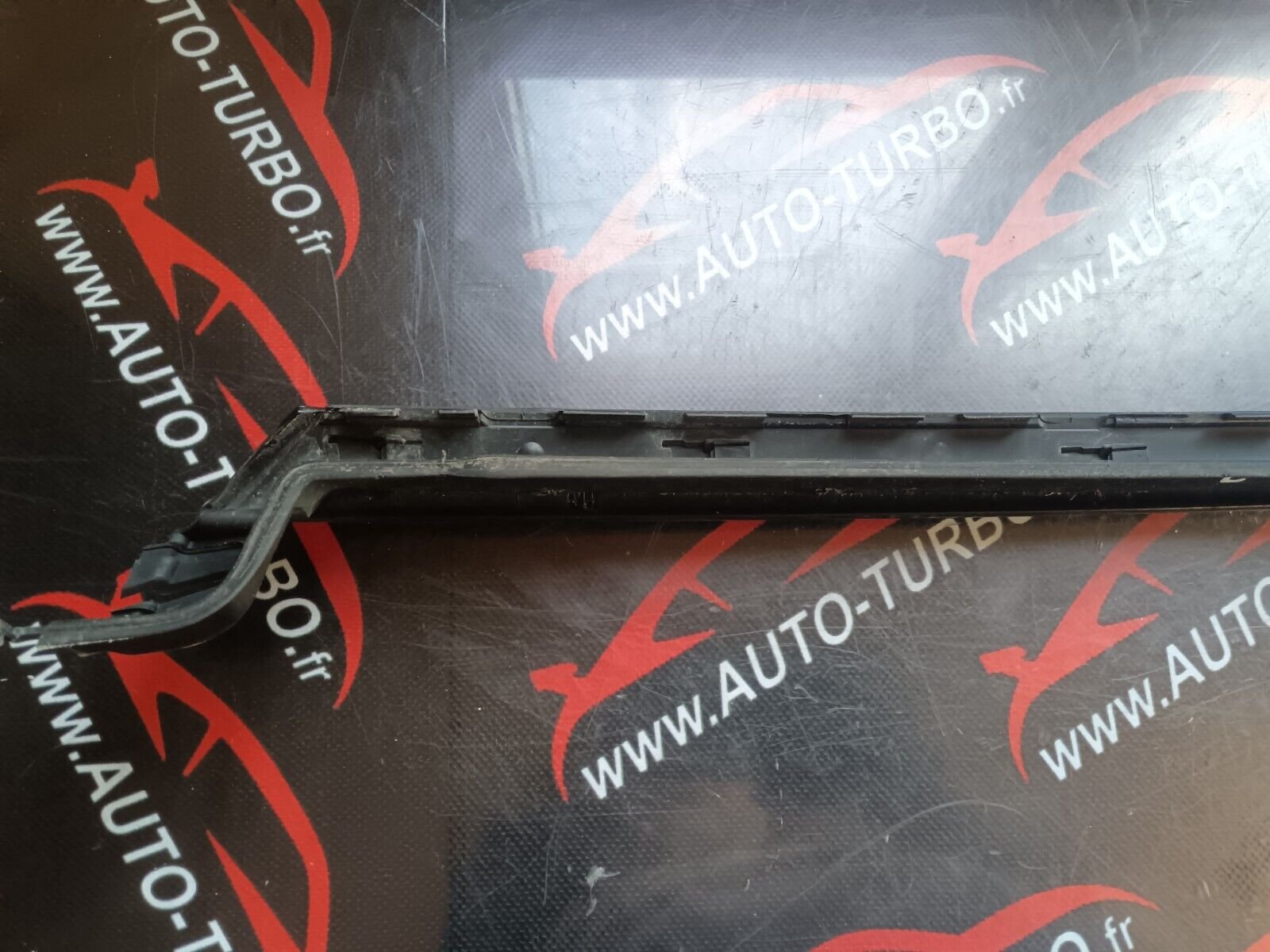 MOULURES AVANT CITROEN C4 REFERENCE: 96563474
