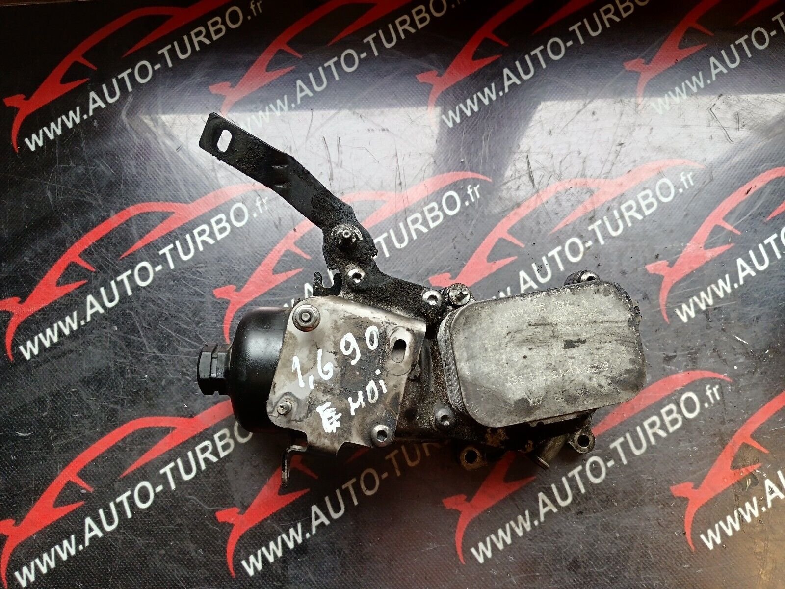 REFROIDISSEUR FILTRE A HUILE PEUGEOT 2008 1.6eHDI 96CH REFERENCE: 9687847480