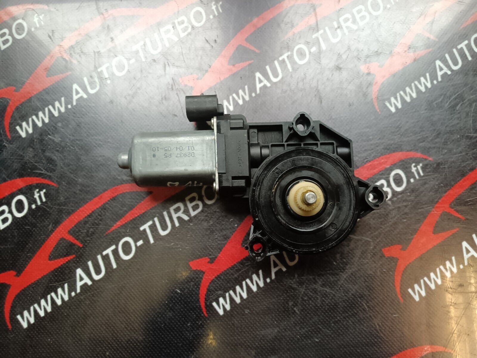 MOTEUR LEVE VITRE AVANT DROIT ALFA ROMEO 159 REFERENCE: RA2266