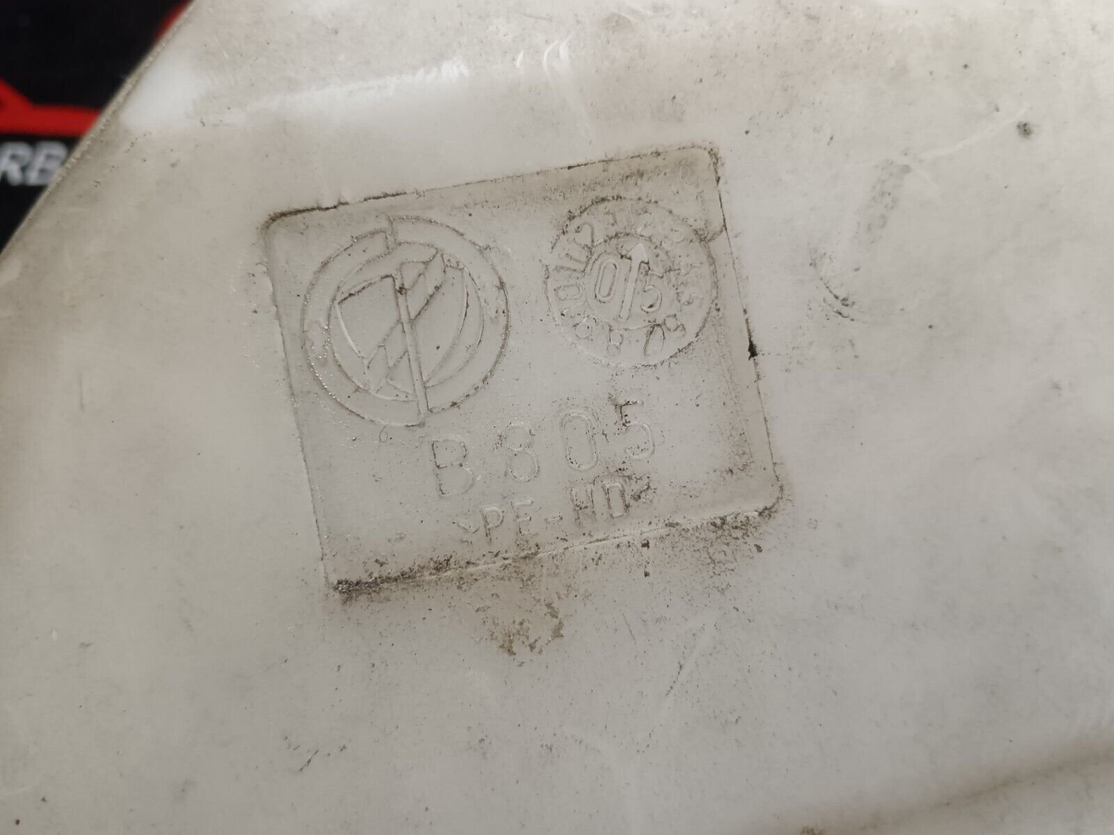 RESERVOIR LAVE GLACE ALFA ROMEO 159